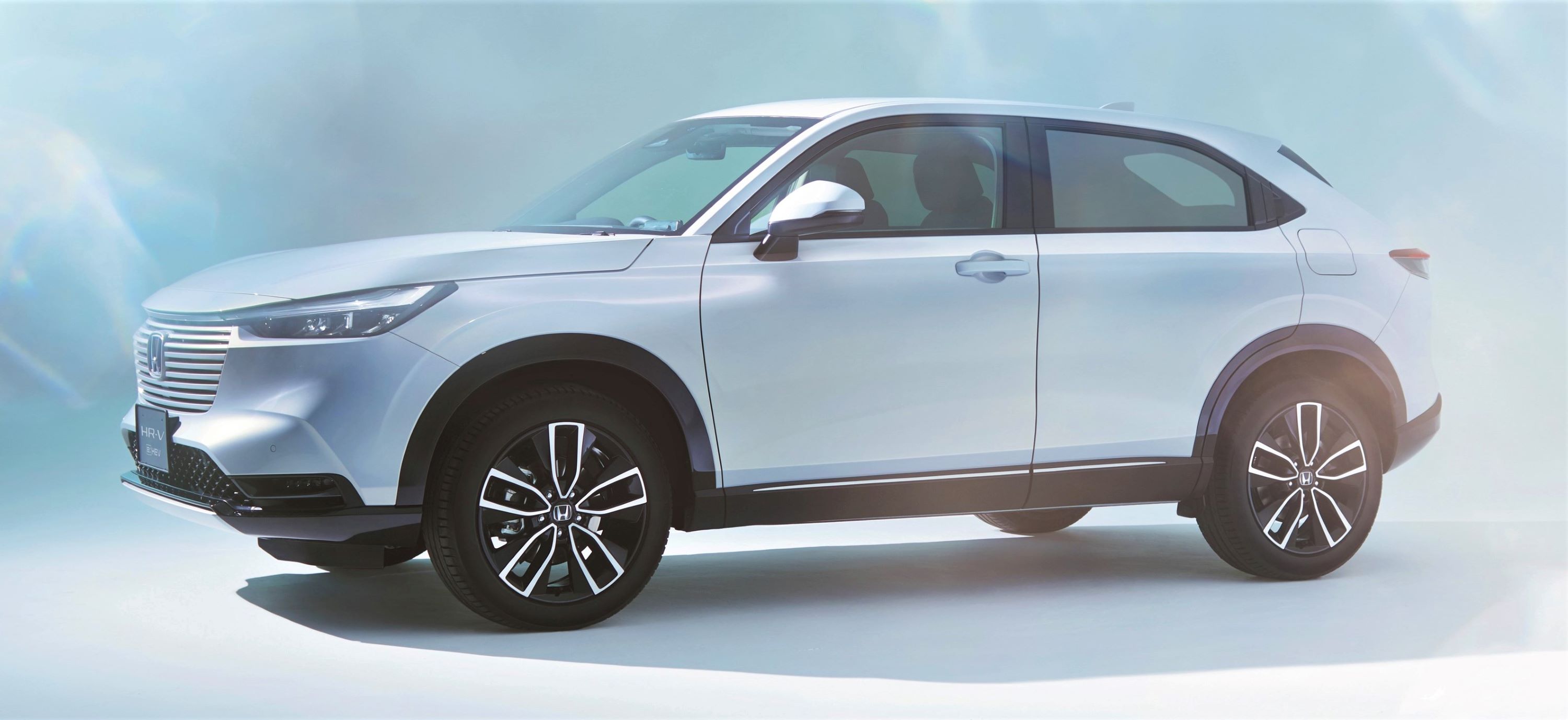 329173_Honda_HR-V_e_HEV_2021