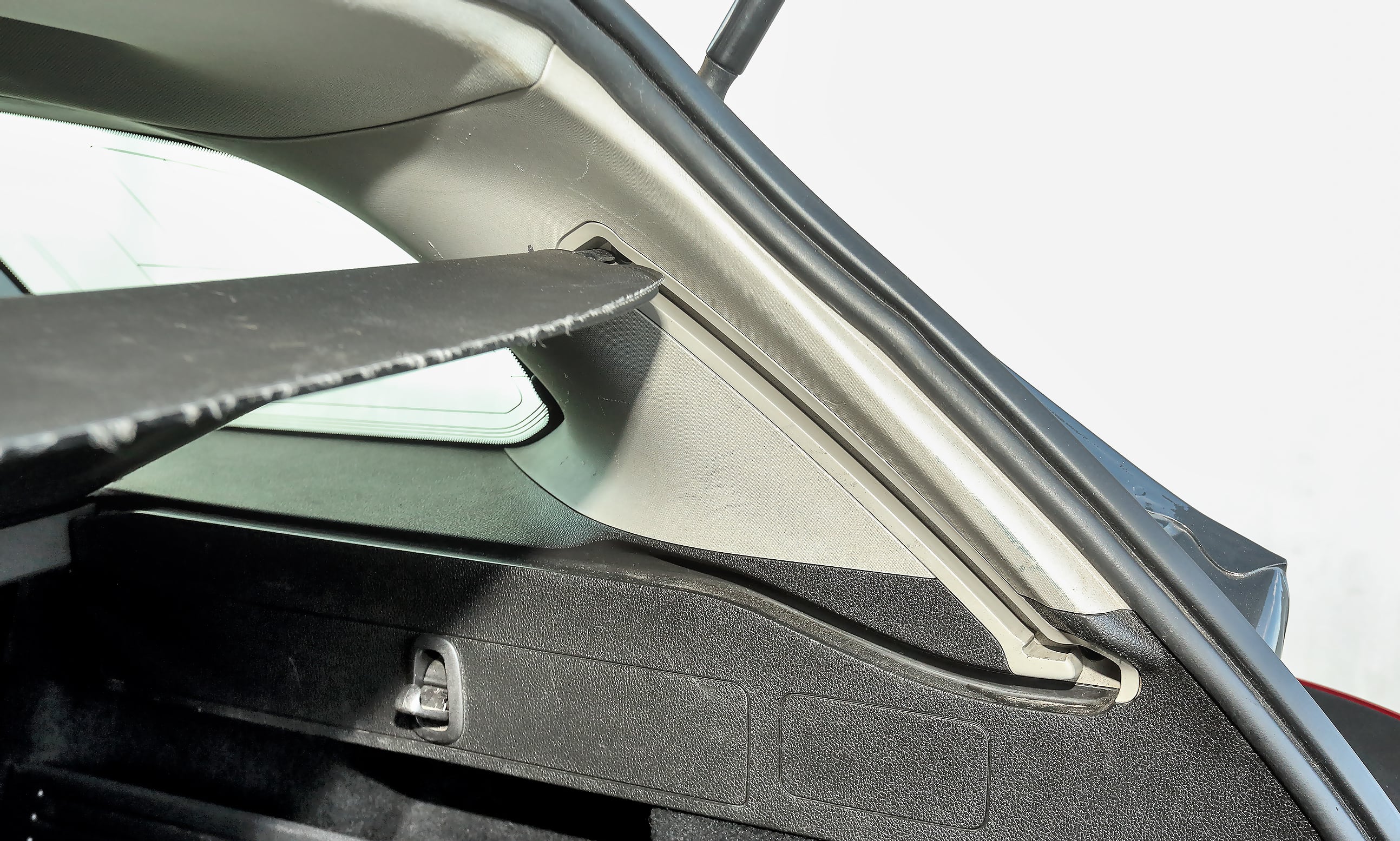 Opel_Astra_J_Sports_Tourer_7