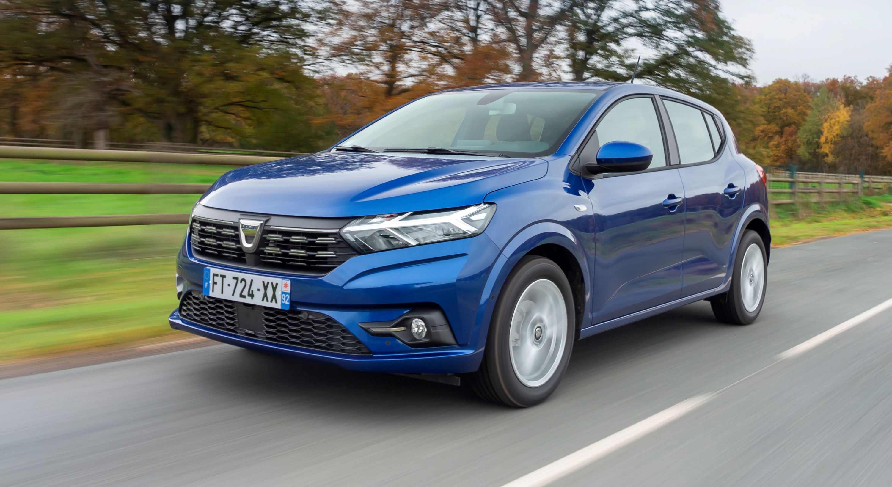 2020 - New Dacia SANDERO tests drive(2)