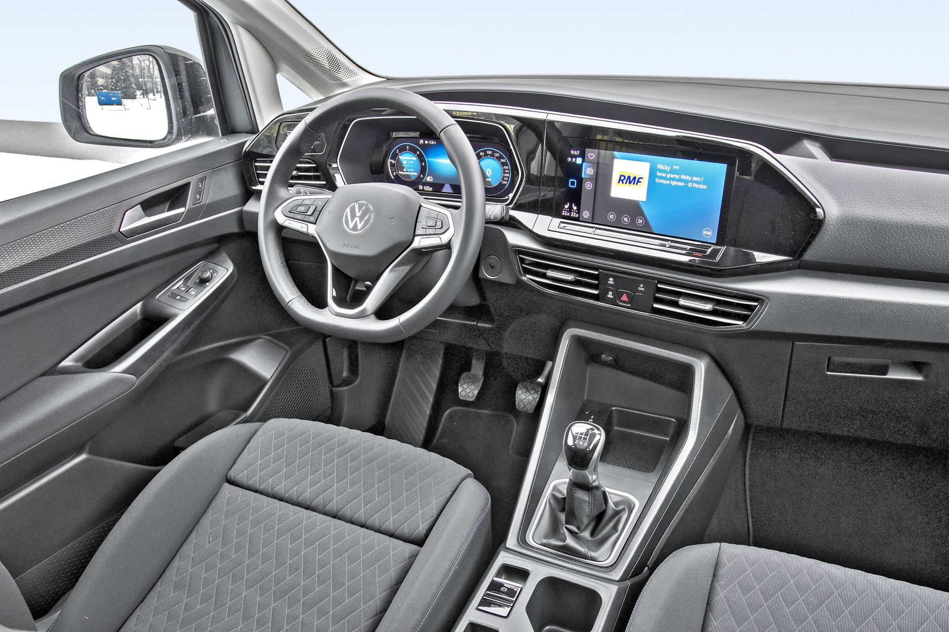 KSZ_VW_CADDY_V_MOVE_INTERIOR_005