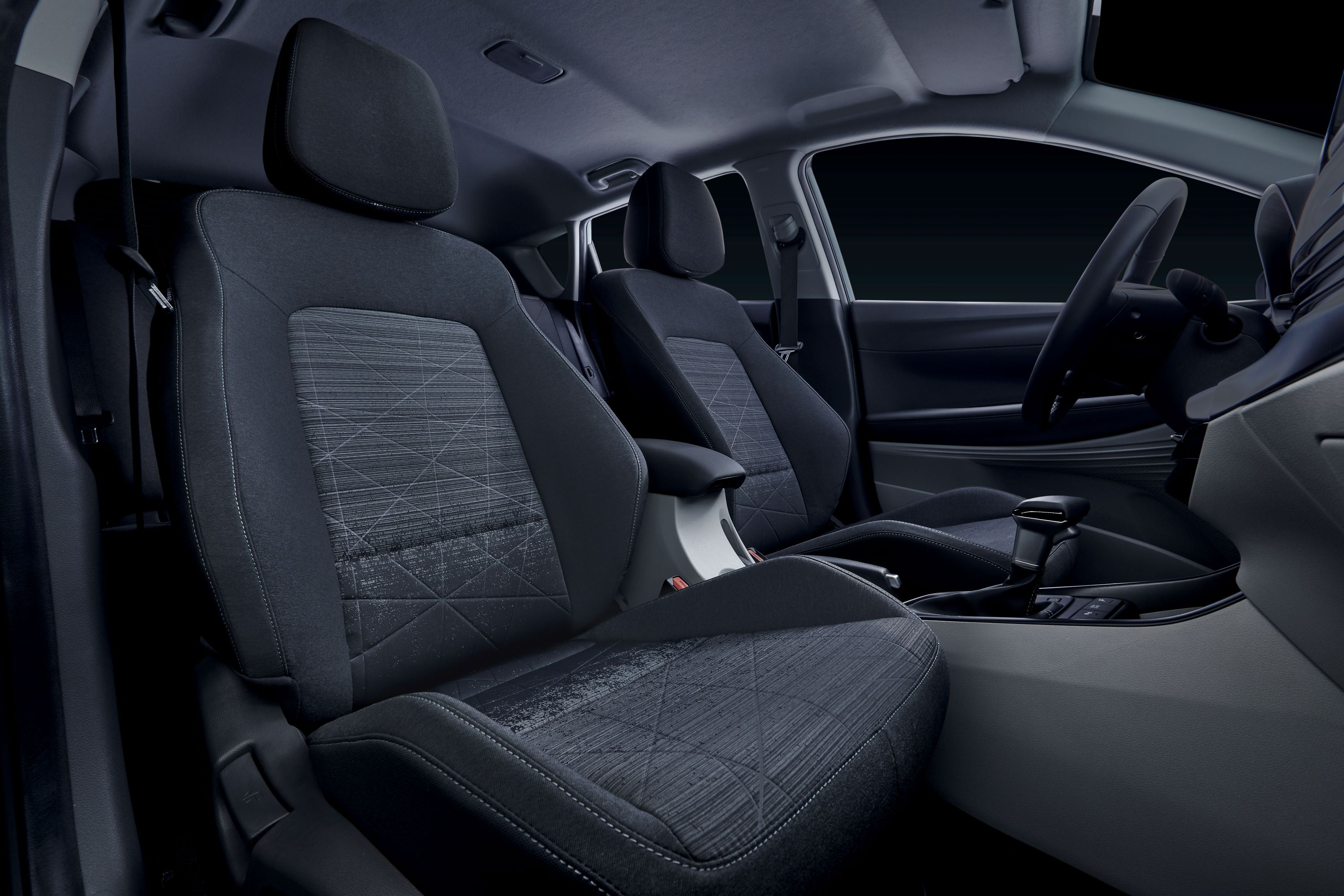 Hyundai_Bayon_Studio_Muenchen_Nov_Front_Seats