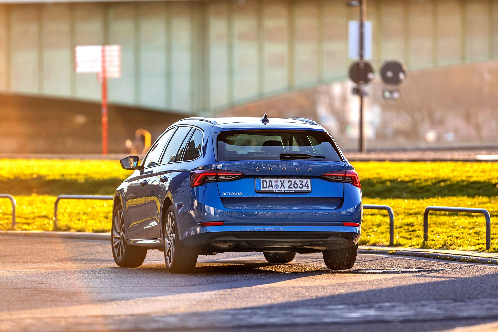 Skoda_Octavia_Combi_1.5_TSI_1120_Gotta_84