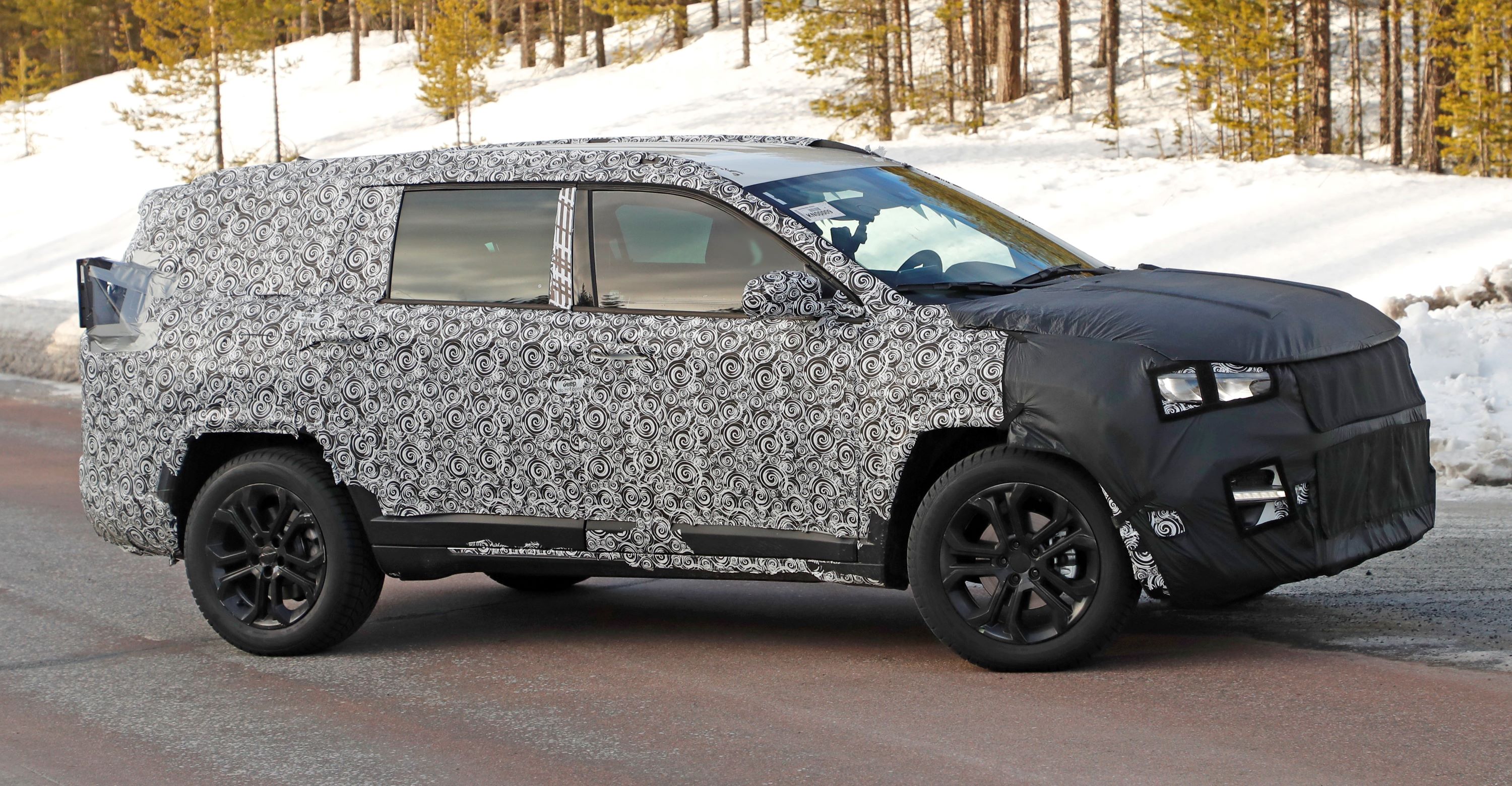 Jeep Compass based 7 seater 7