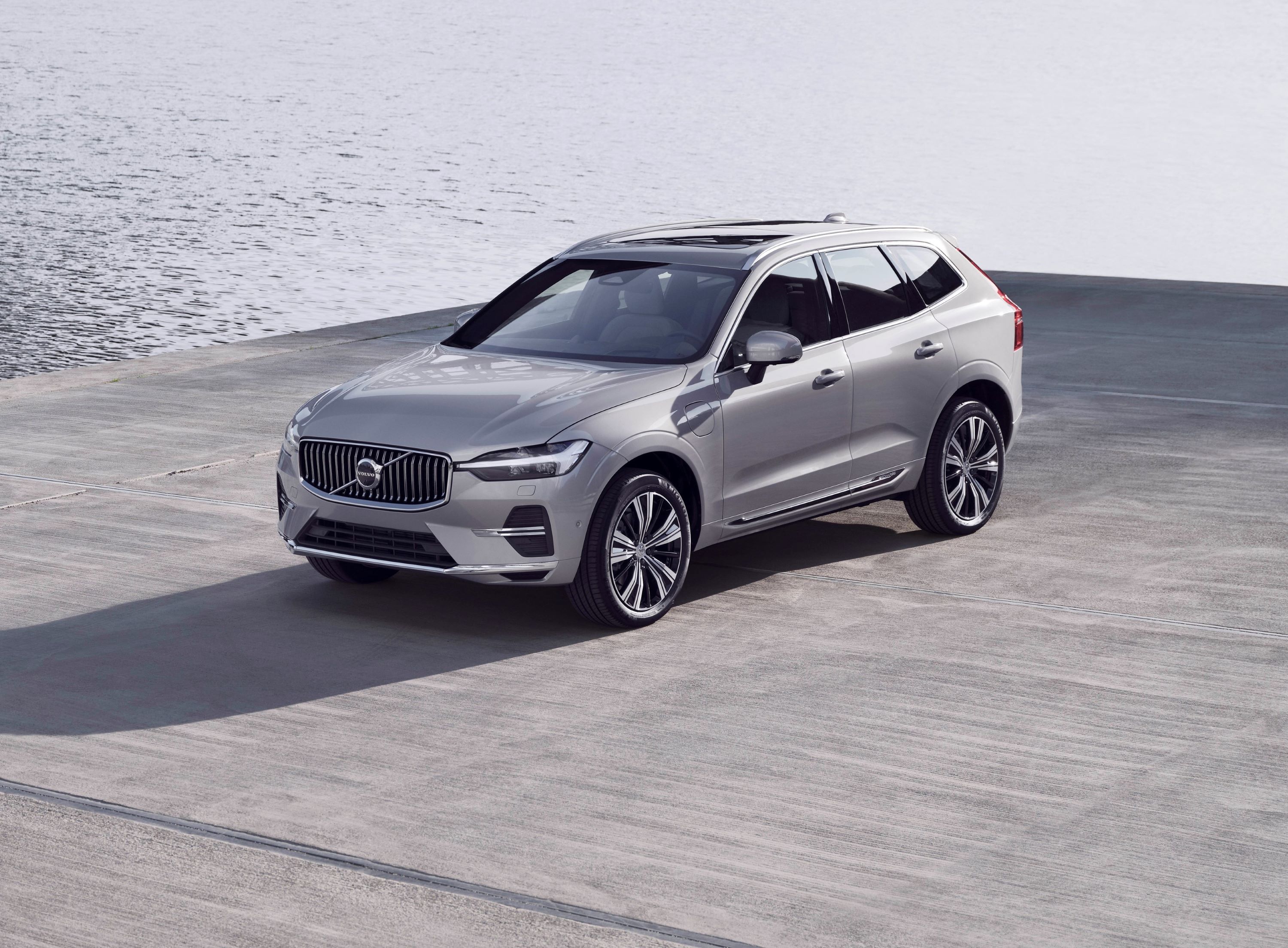 279258_XC60_Model_Year_2022