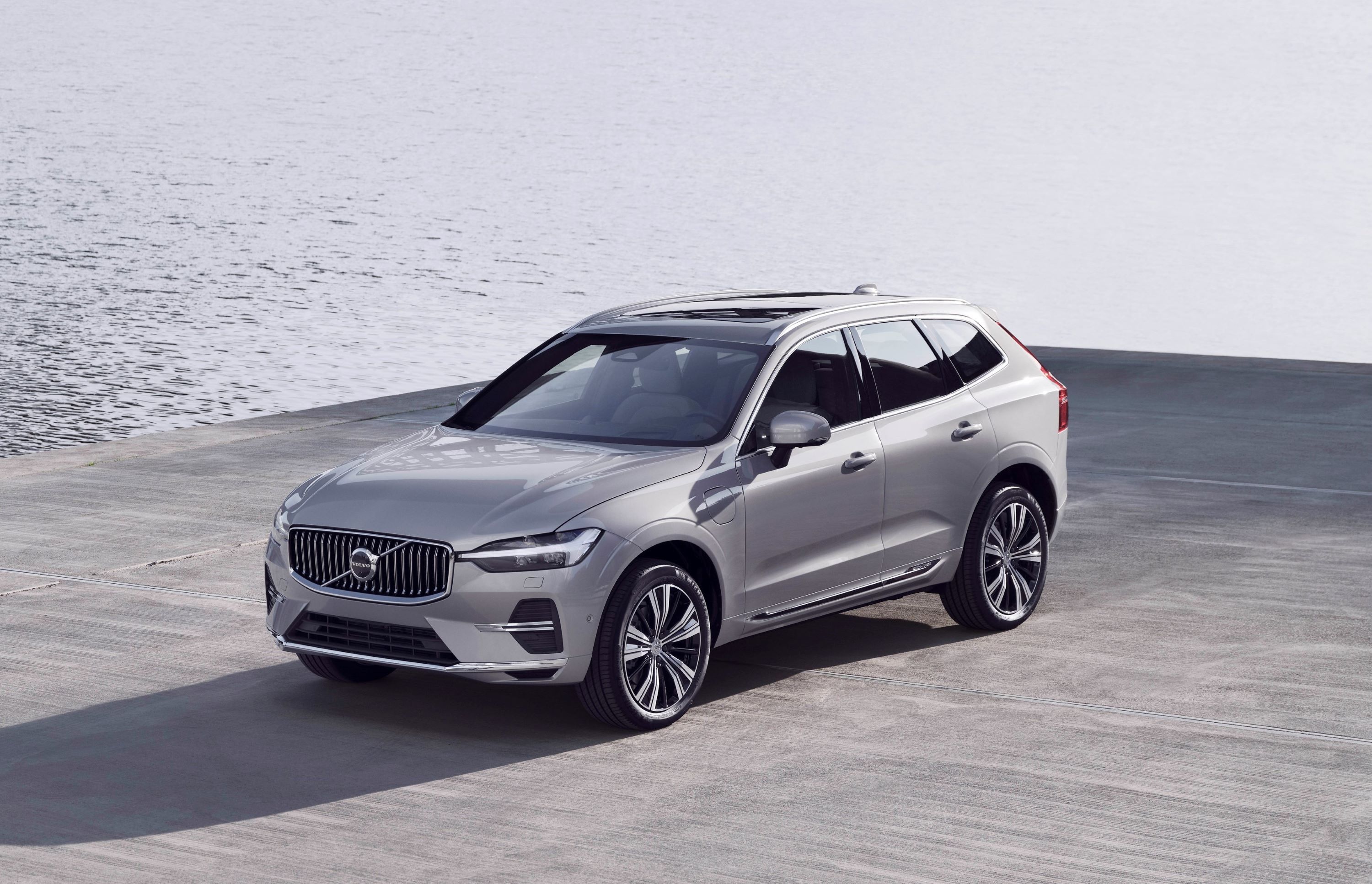 279258_XC60_Model_Year_2022