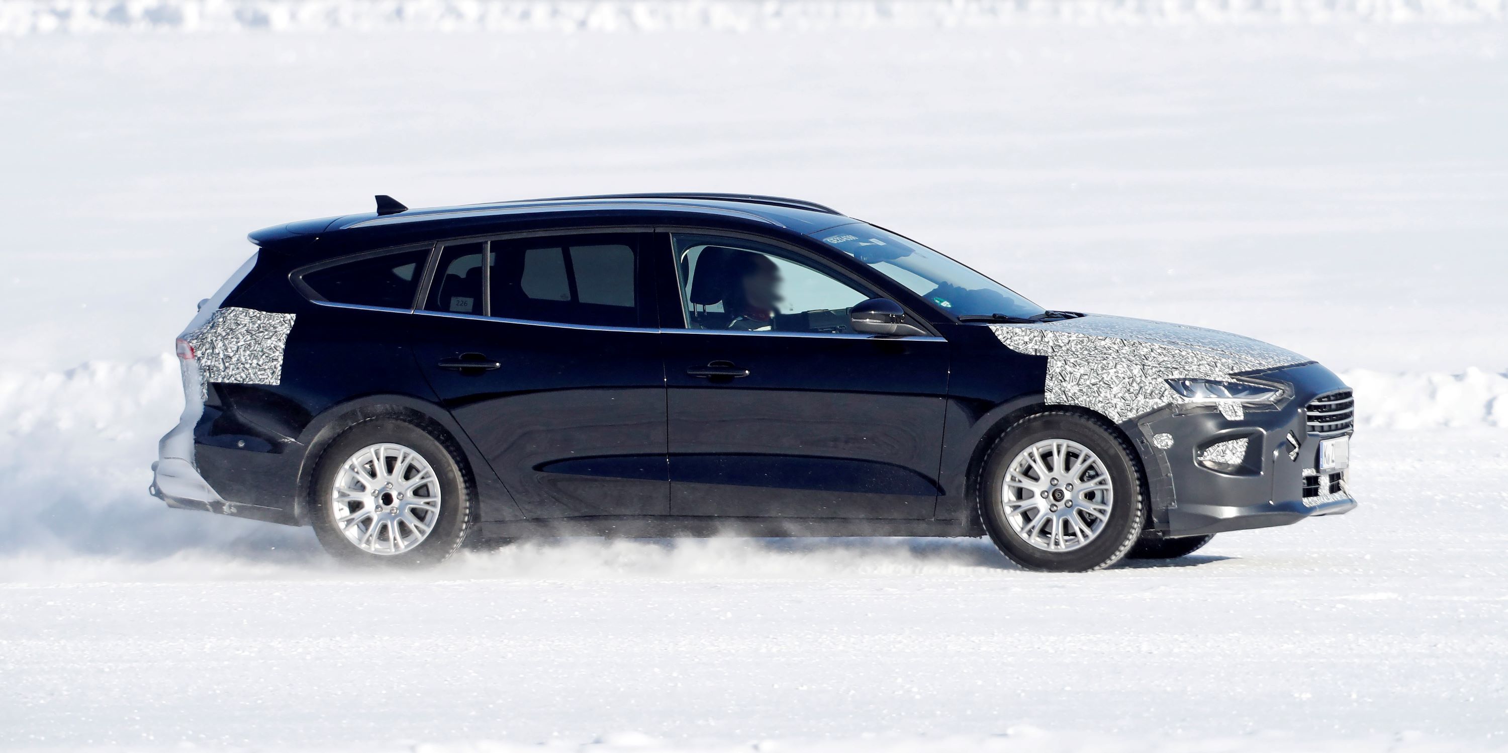 Ford Focus Wagon facelift 6