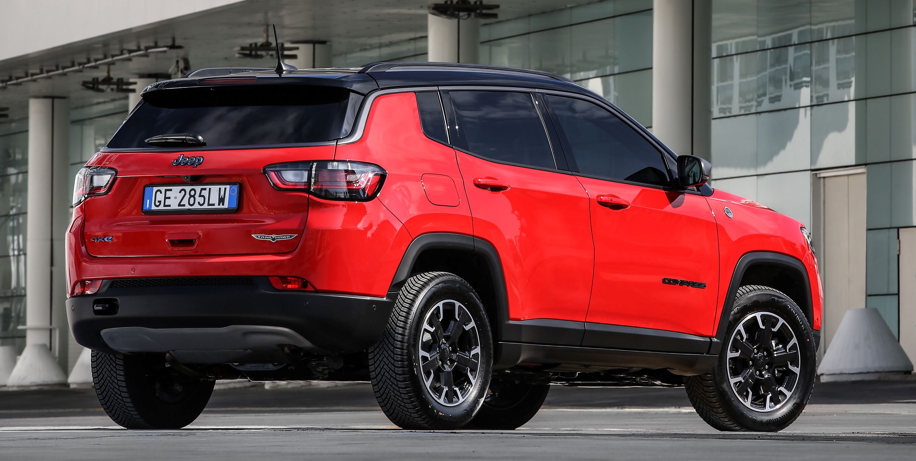 5. New Jeep® Compass Trailhawk 4xe