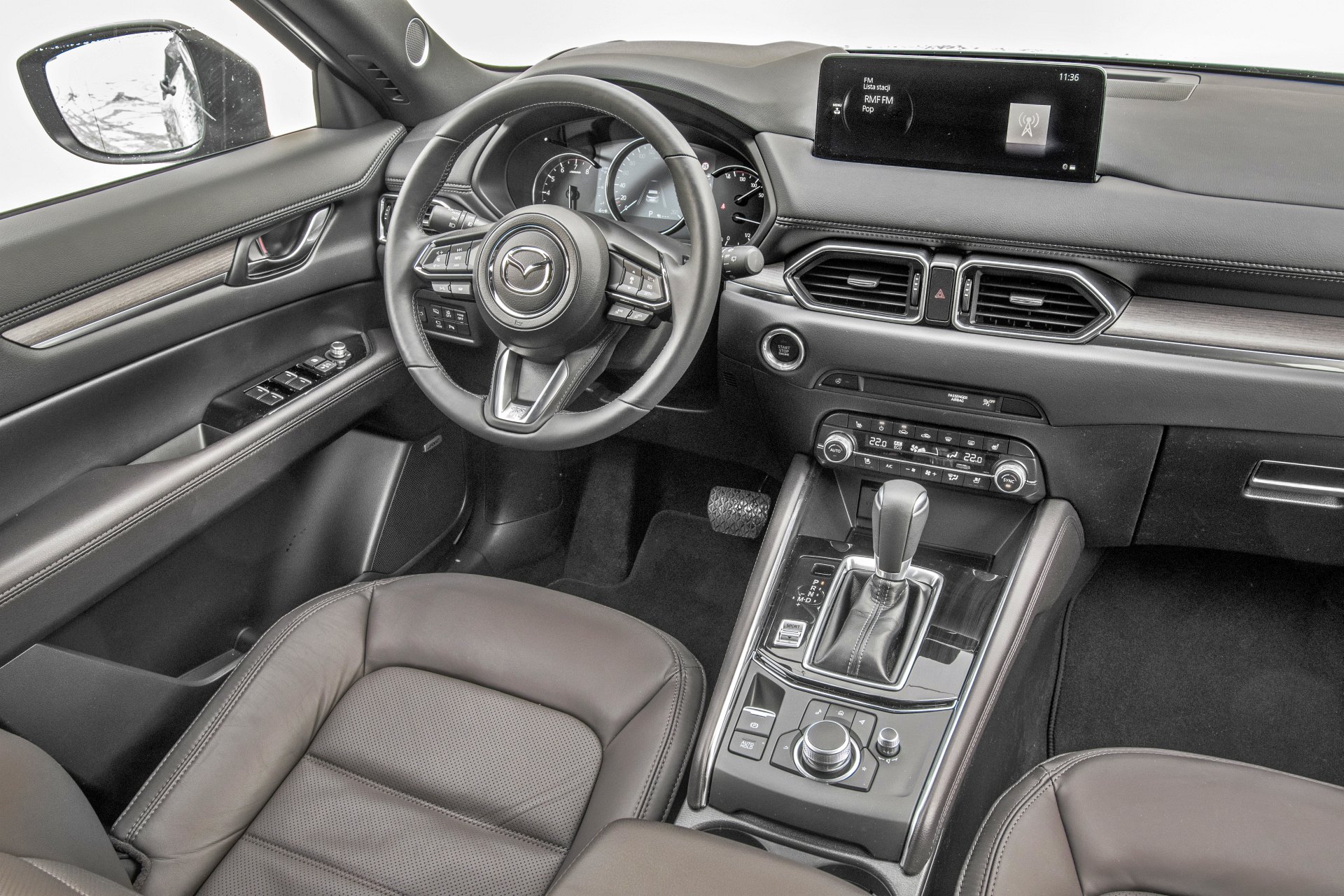 KSZ_MAZDA_CX5_II_FL_SKYG_INTERIOR_003