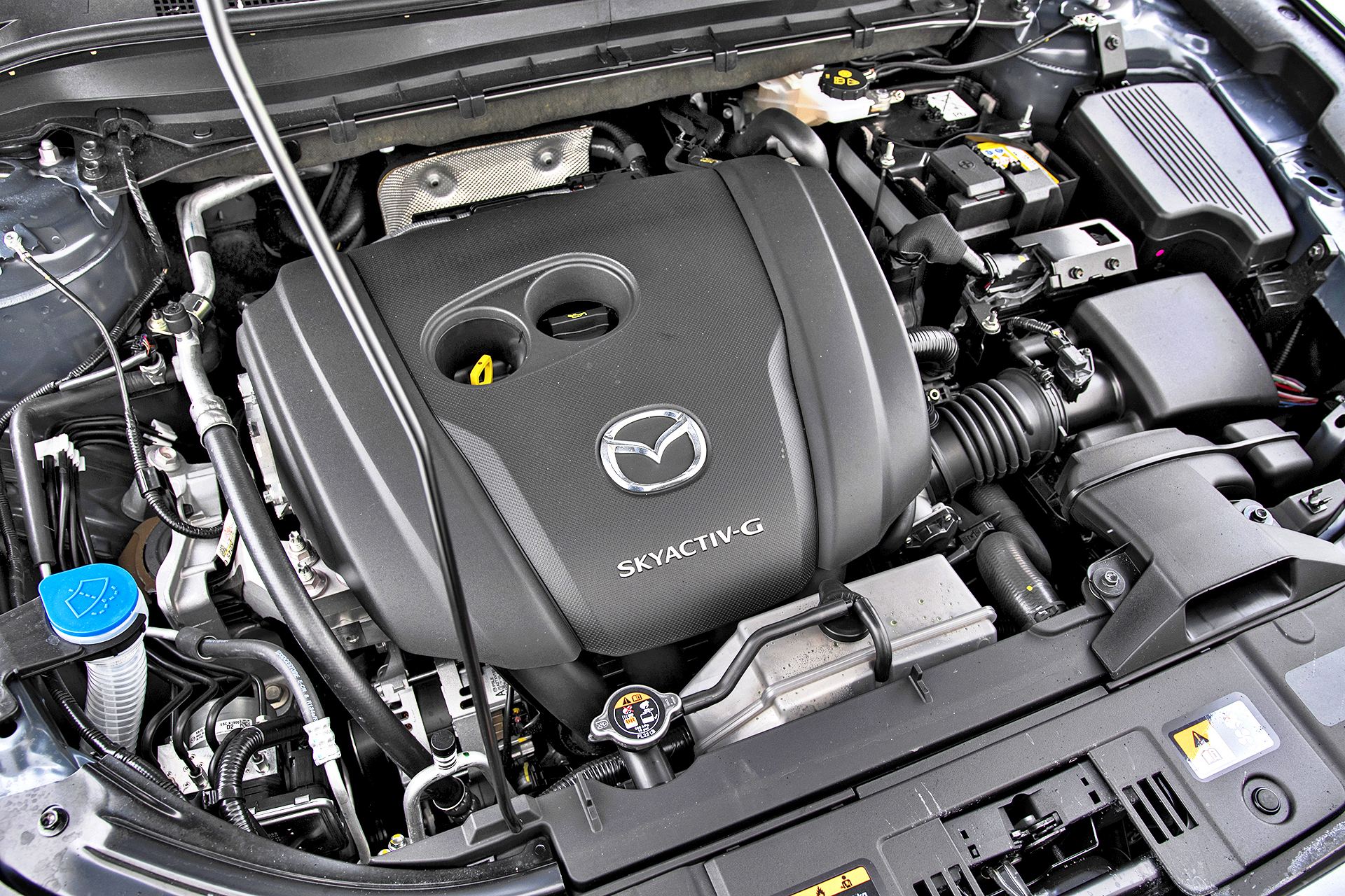 KSZ_MAZDA_CX5_II_FL_SKYG_INTERIOR_068