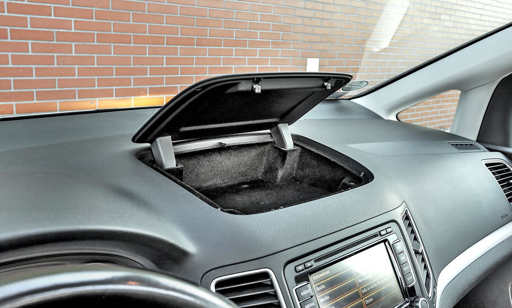 Volkswagen-Sharan-2.0-TSI_5