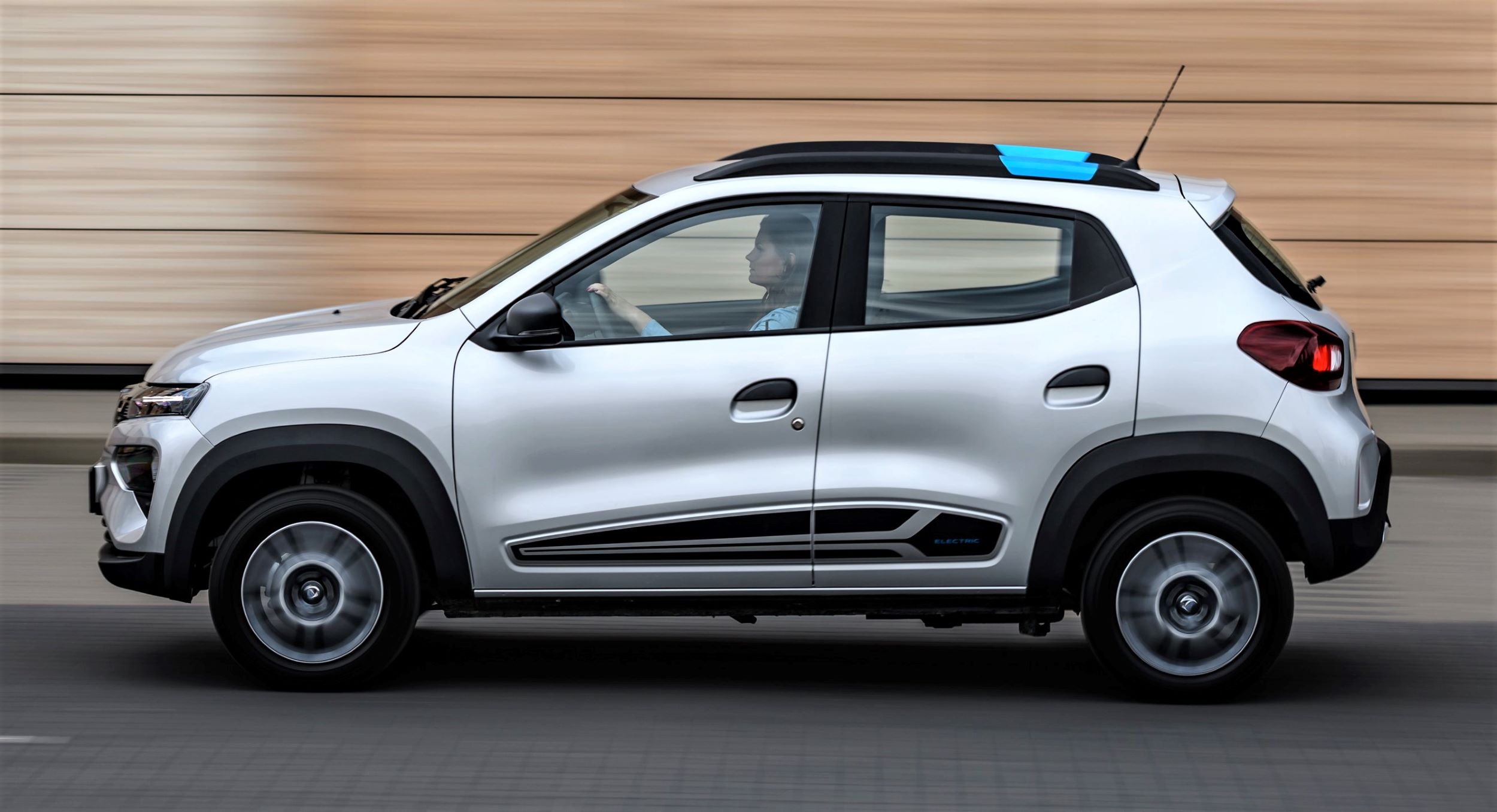 dacia_spring_electric_f_dominik_kalamus_016