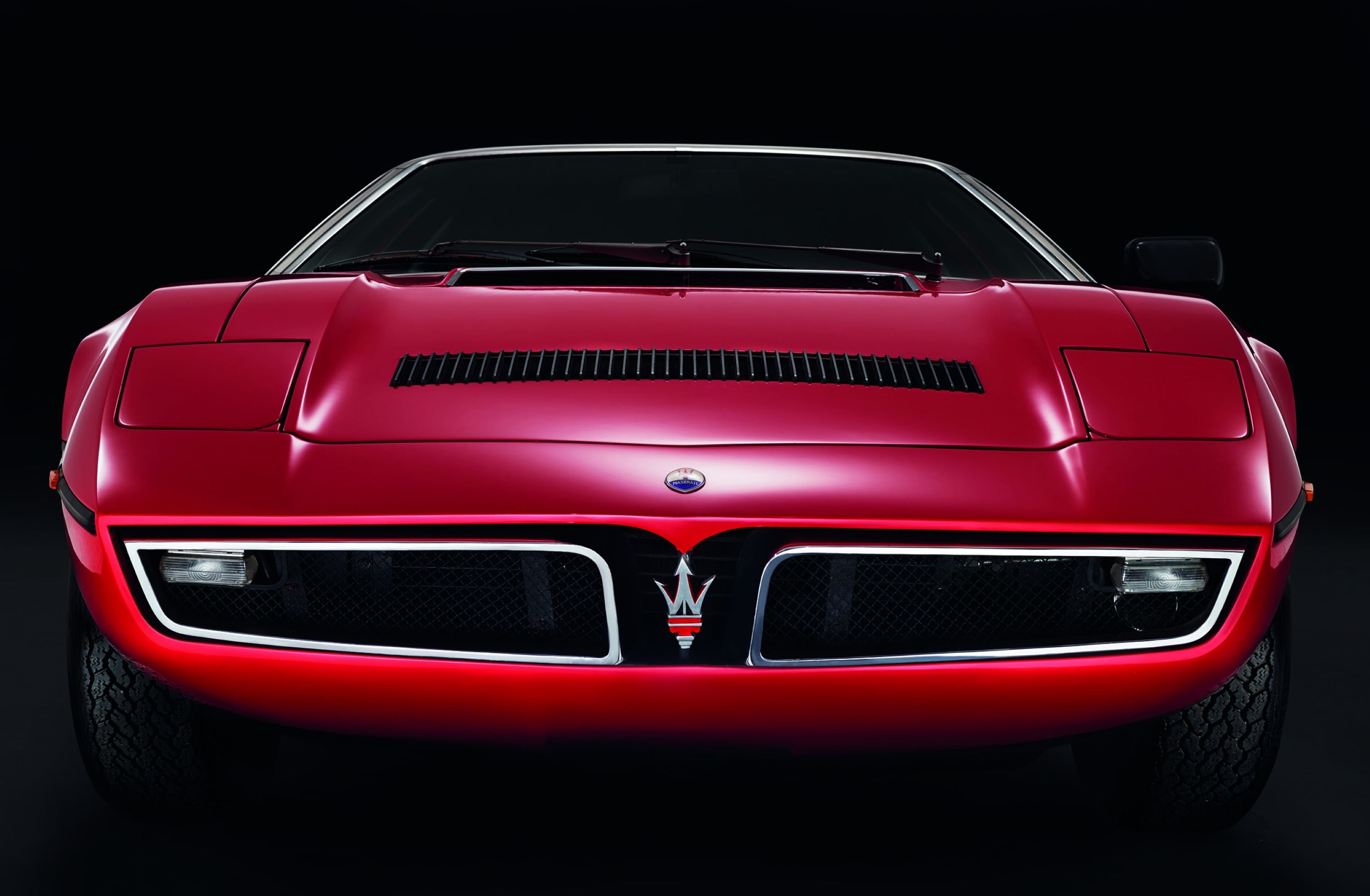 01_Maserati_Bora