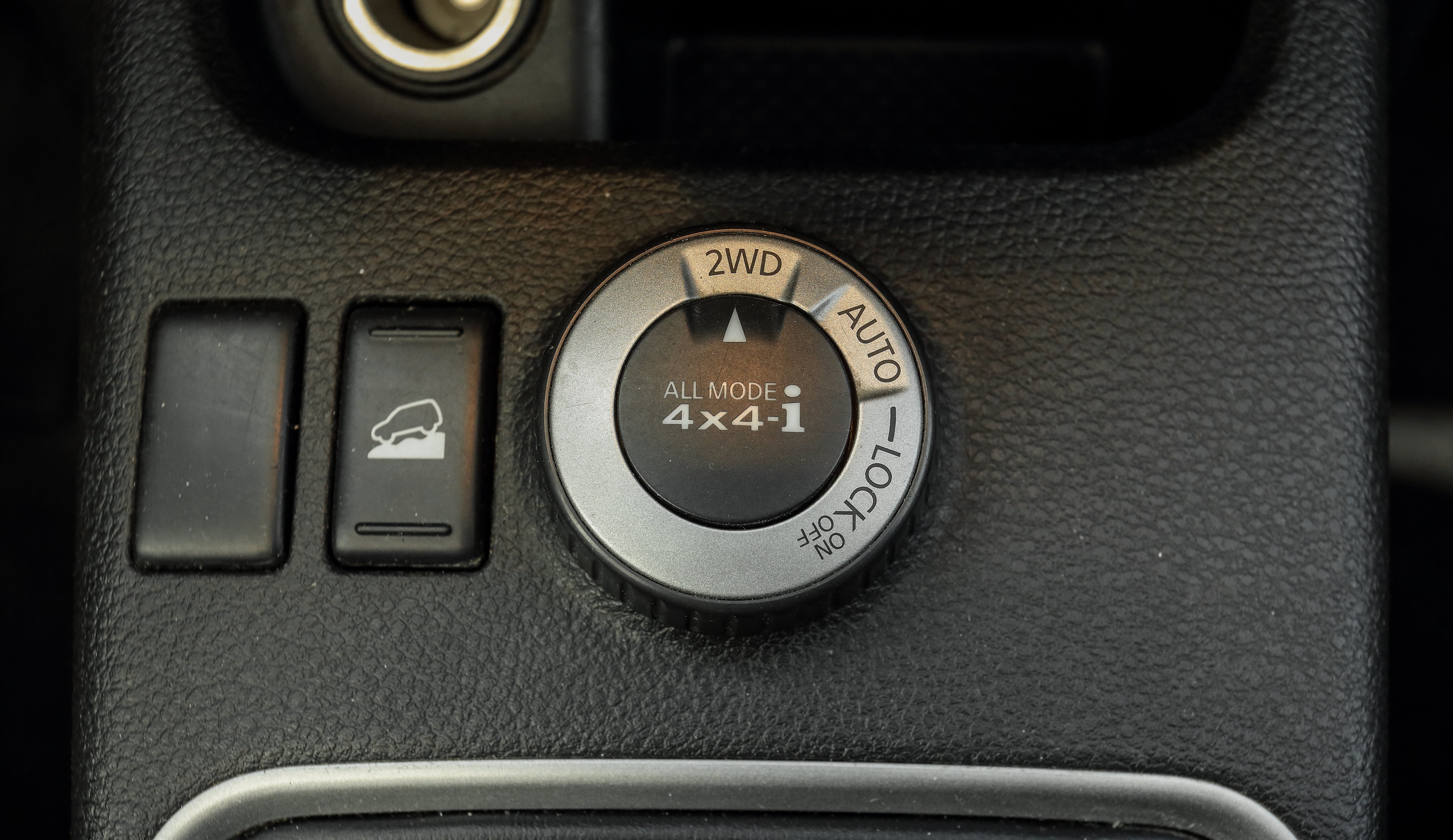 Nissan-X-Trail-2.0-dCi_9