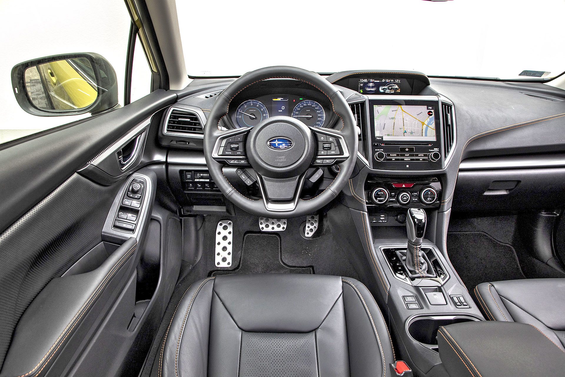 2021 Subaru XV 2.0i e-Boxer (1)