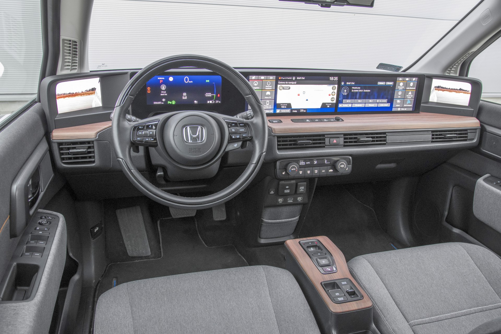 KSZ_HONDA_E_INTERIOR_005