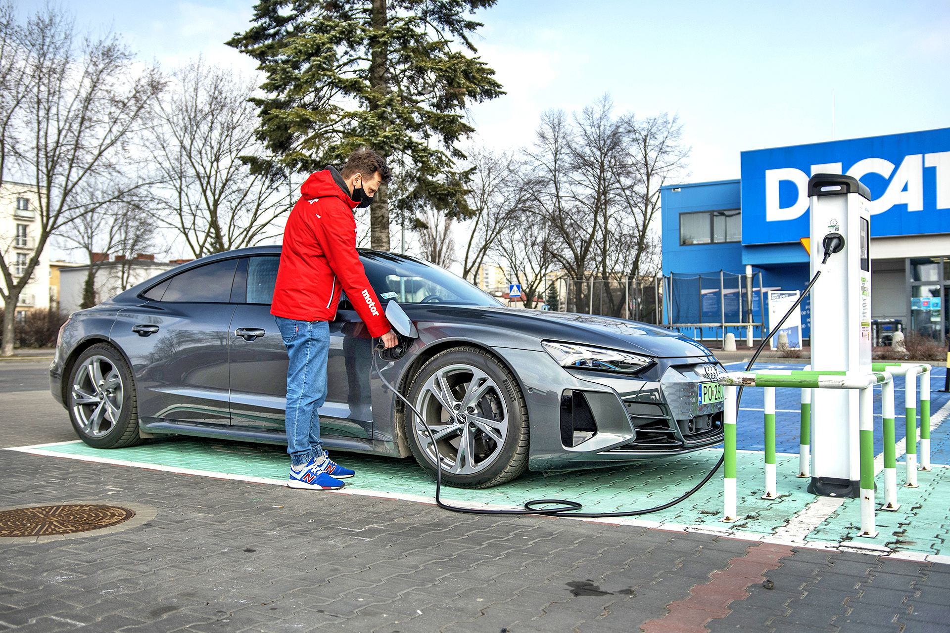 KSZ_AUDI_ETRON_GT_CHARGING_003