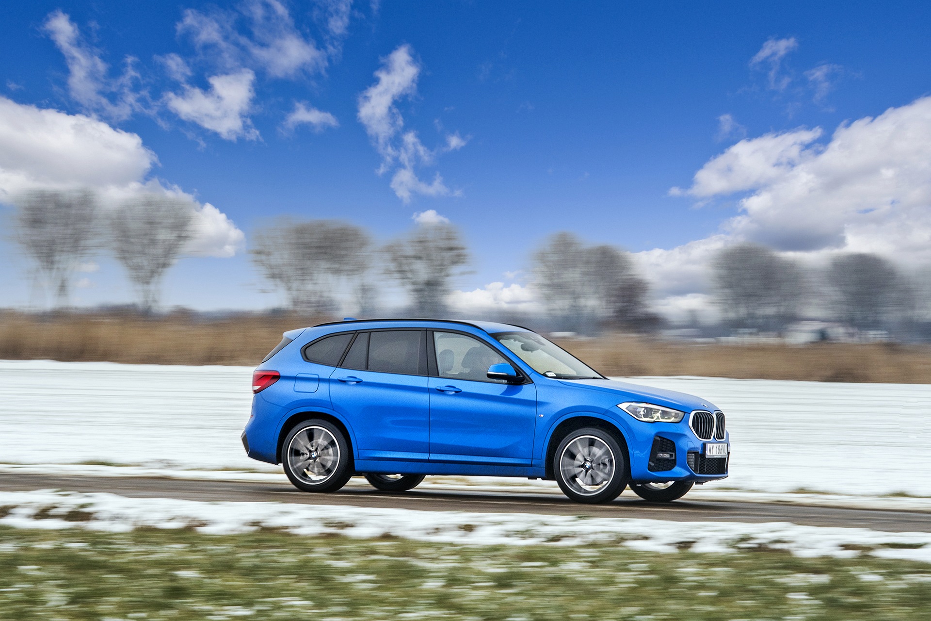 KSZ_BMW_X1_F48_FL_25e_DYNAMIKA_002
