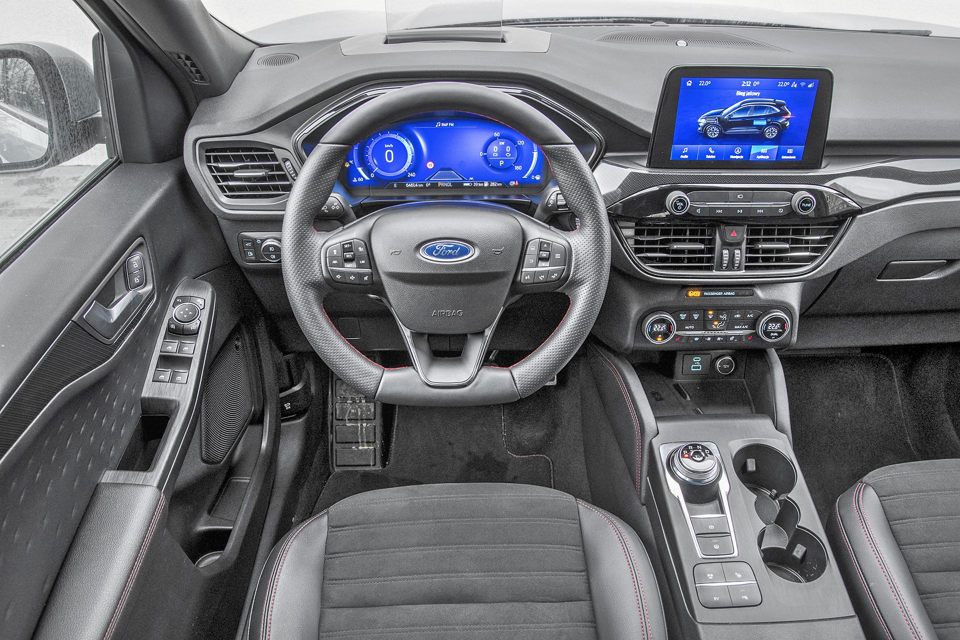 KSZ_FORD_KUGA_III_STLINE_PHEV_INTERIOR_002