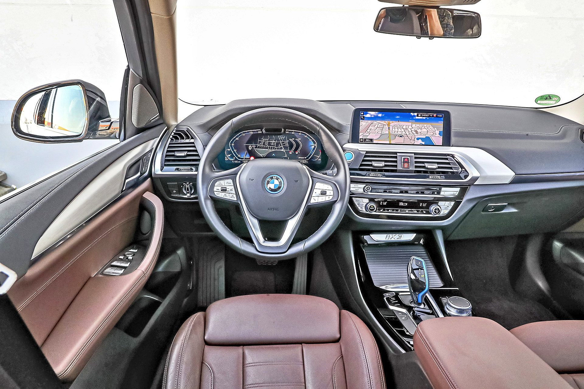 BMW_iX3_0421_Gotta_3