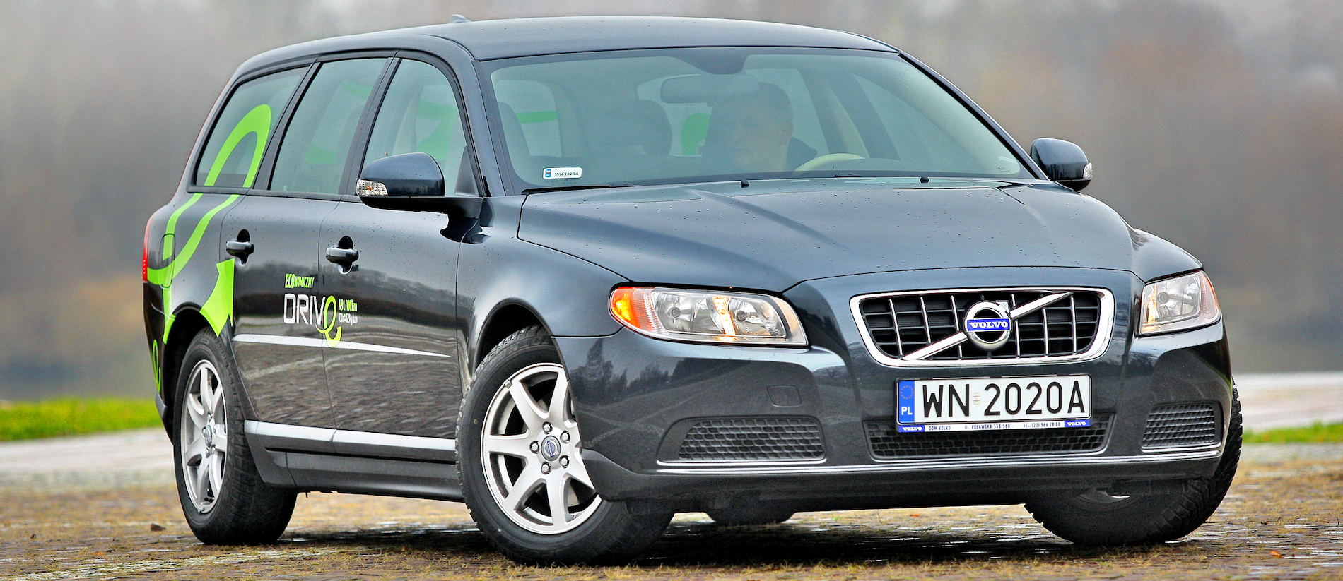 Volvo V70 III