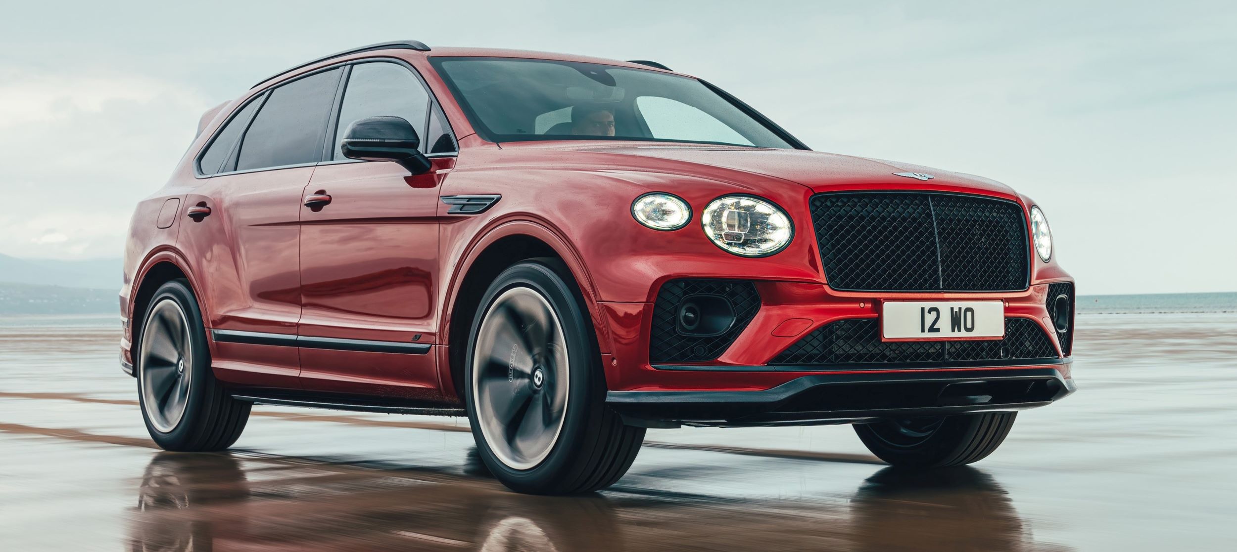 Bentley Bentayga S przód ruch
