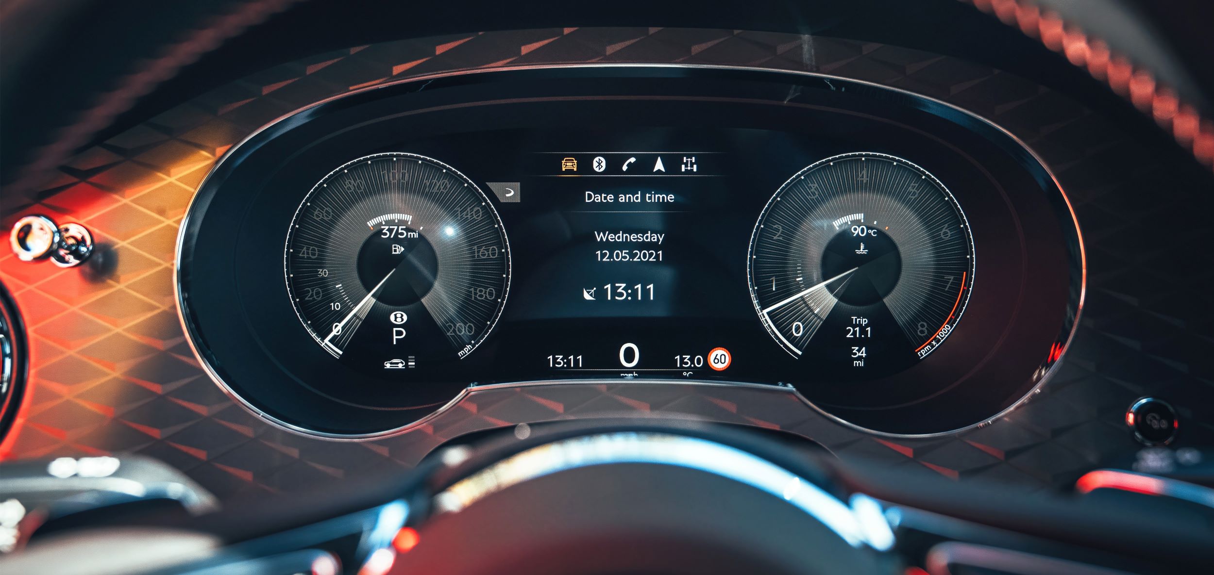 Bentley Bentayga S zegary