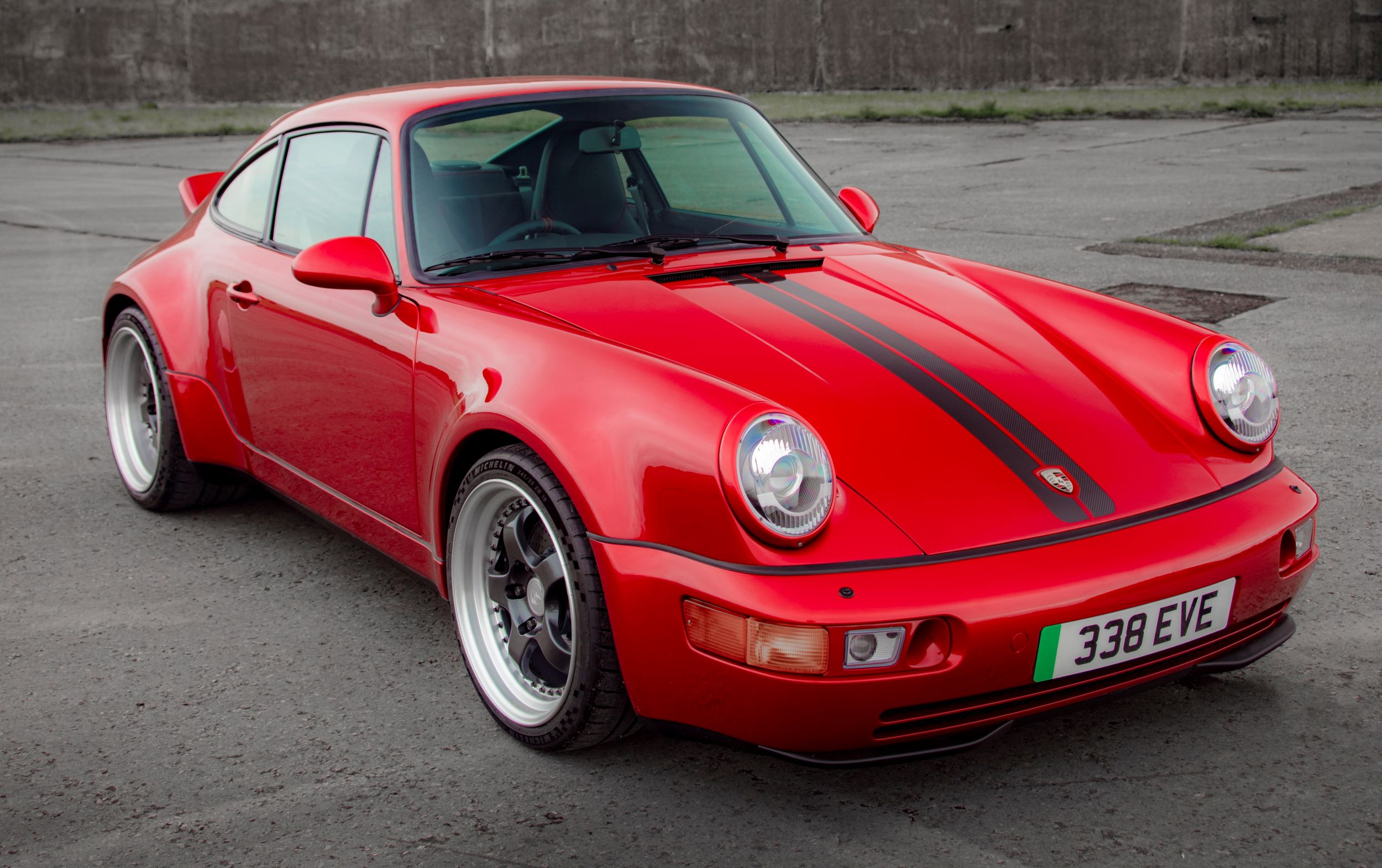 Porsche 911 Everrati przód