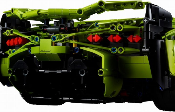 Lamborghini SIÁN FKP 37 z LEGO - tył