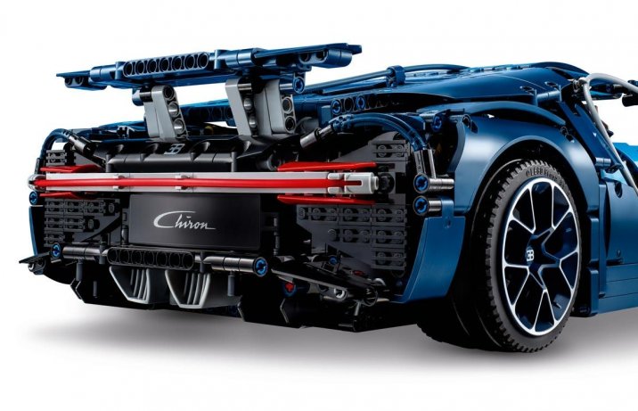 Bugatti Chiron z LEGO - tył