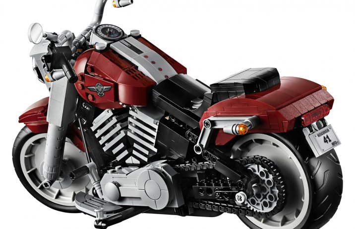 Harley Davidson Fat Boy z LEGO - tył