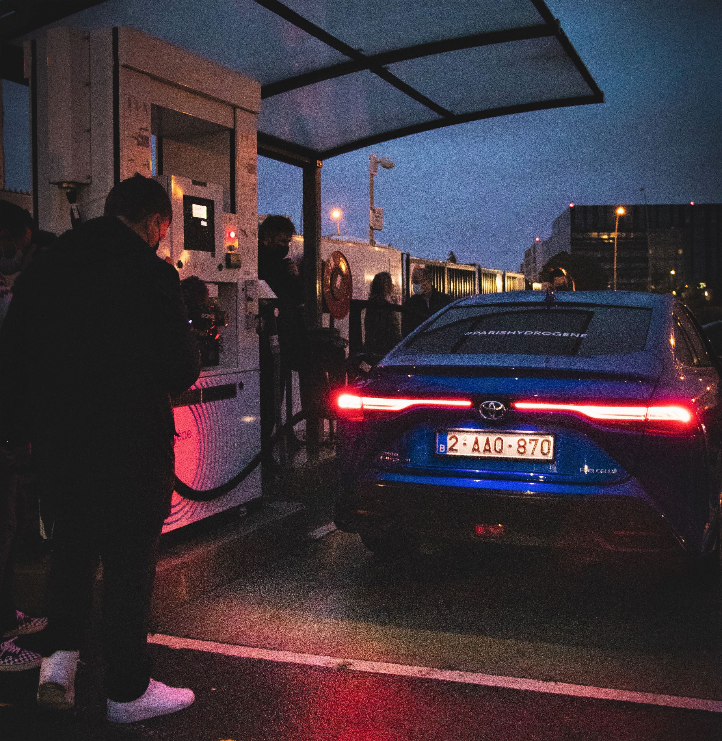 Toyota Mirai tankowanie