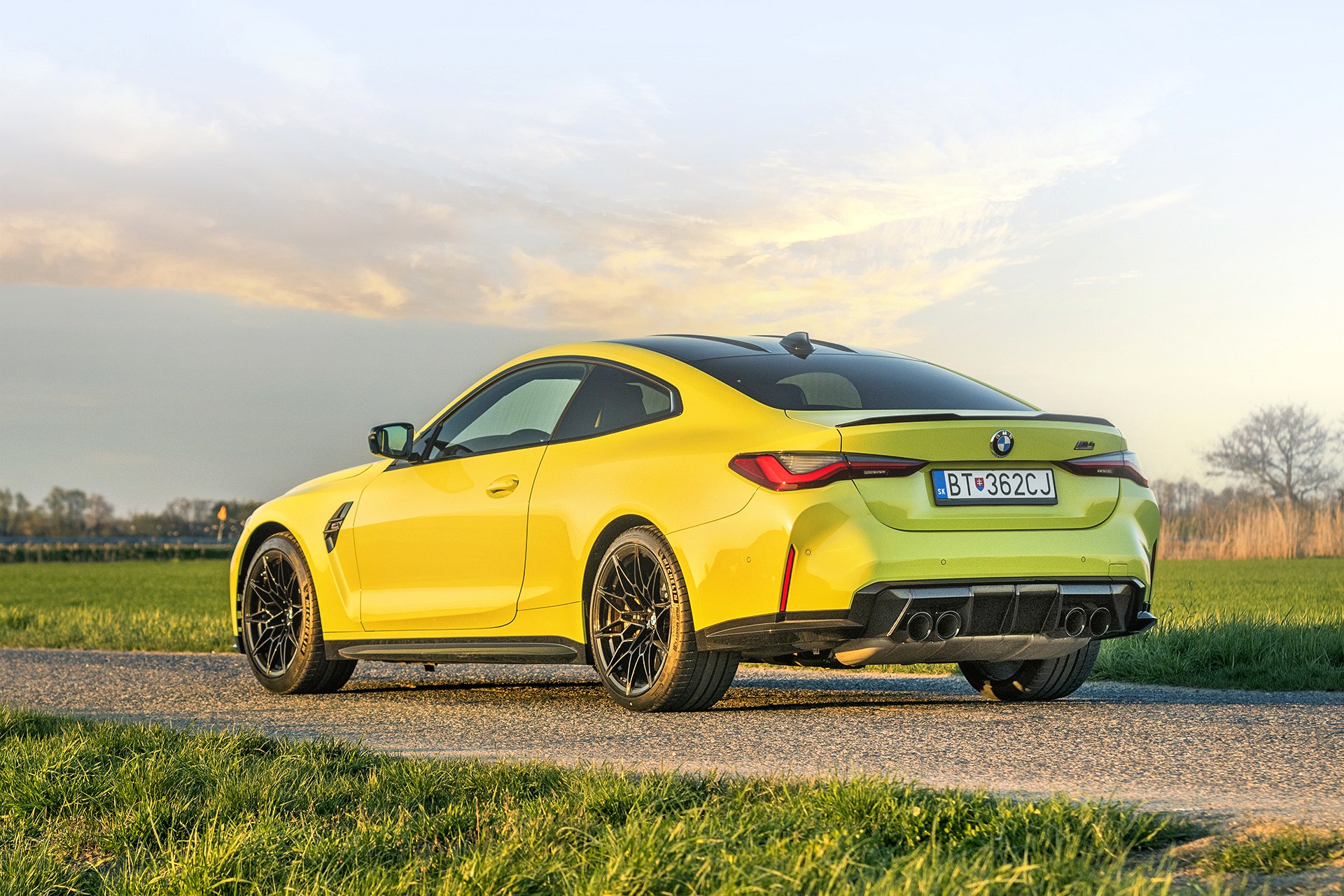 2021 BMW M4 Competition - tył