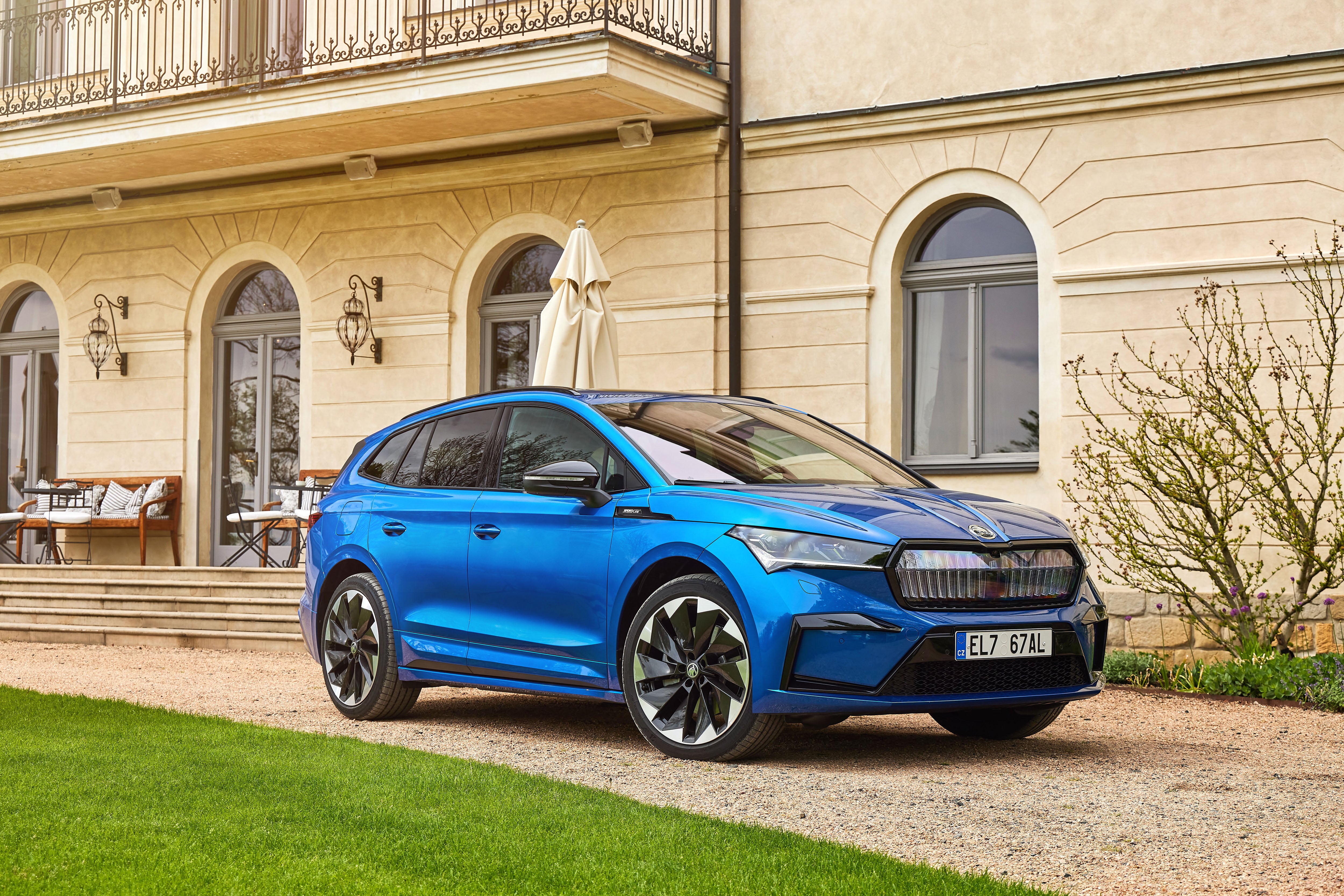 skoda-enyaq-sportline-przód