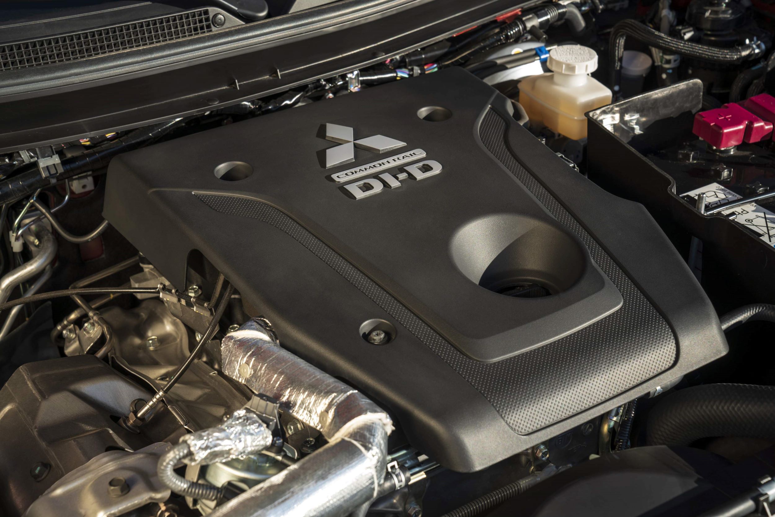 Mitsubishi L200 silnik