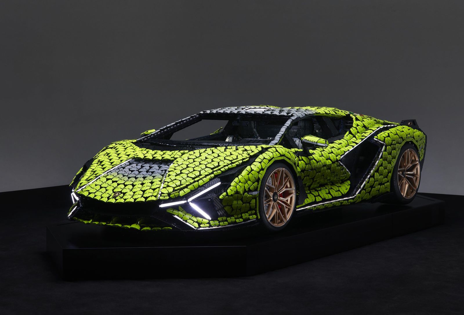 Lamborghini Sian z Lego