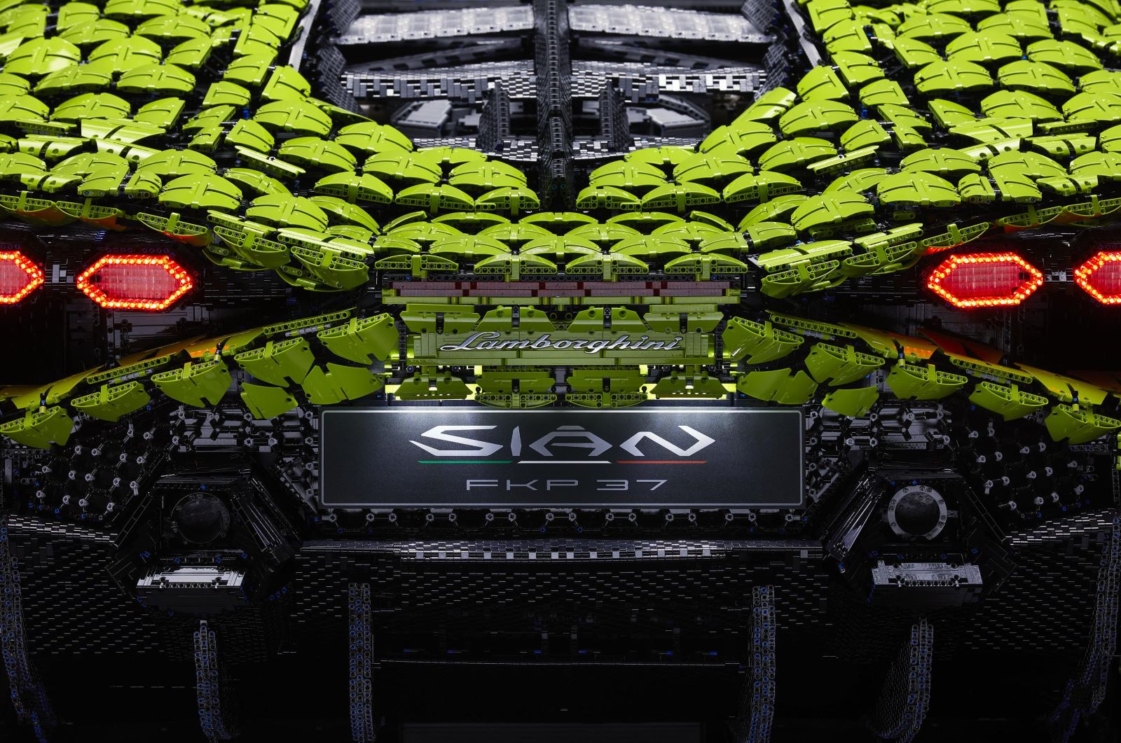 Lamborghini Sian z Lego