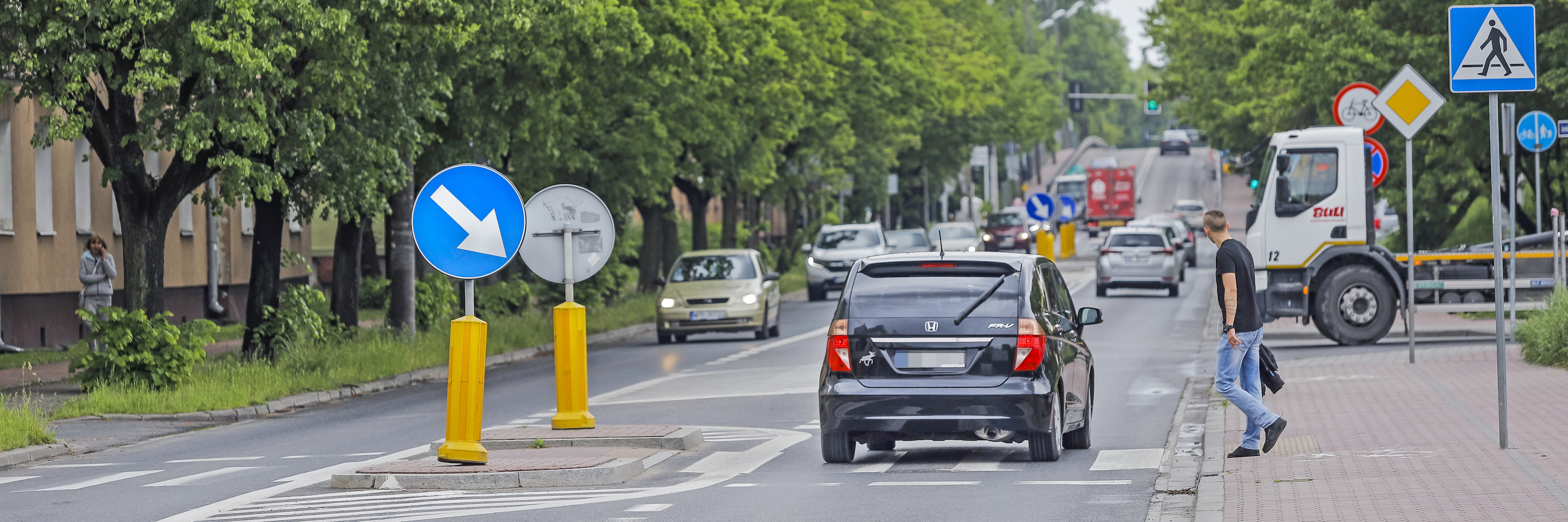 Przepuszczenie pieszego