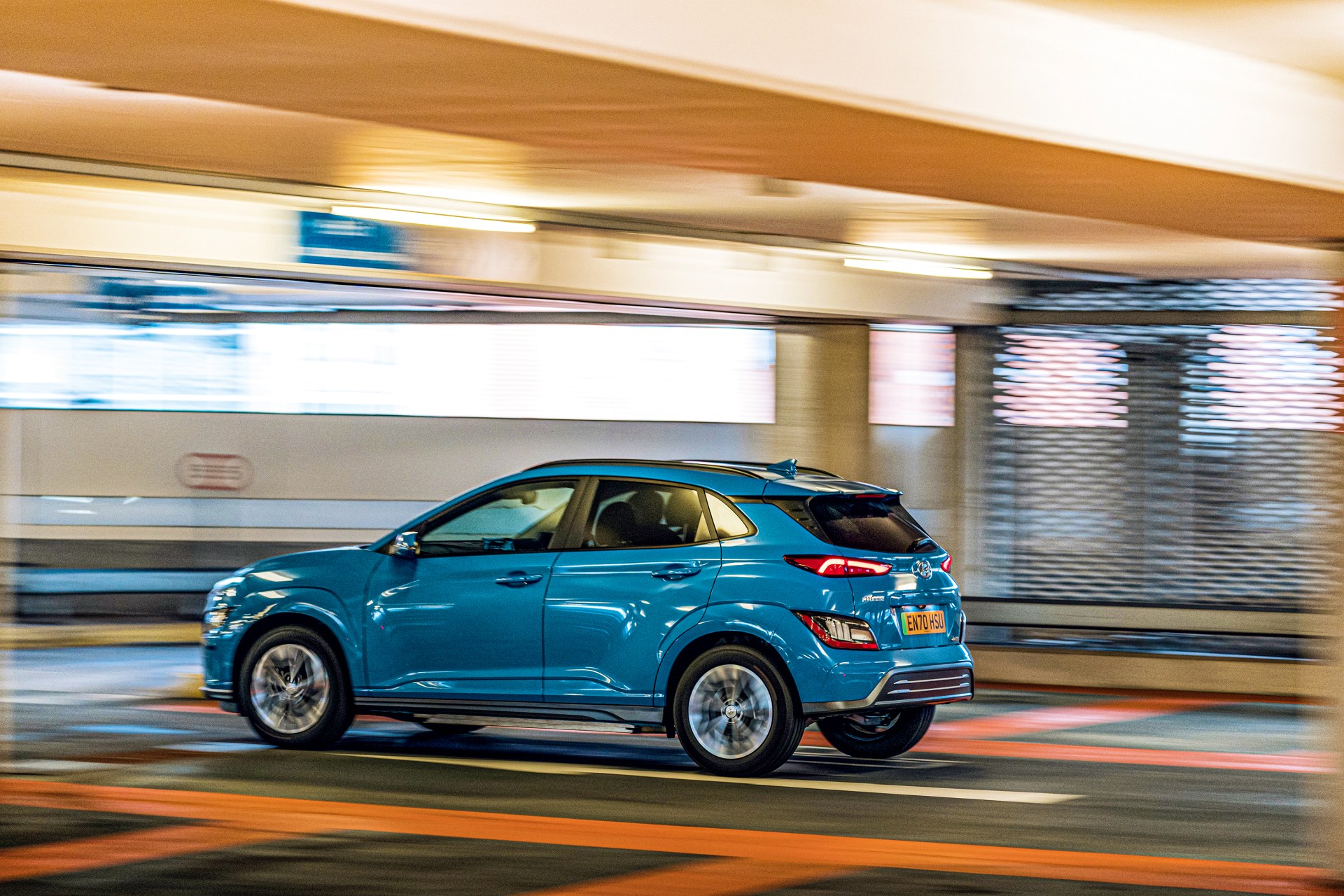 Hyundai Kona Electric - bok