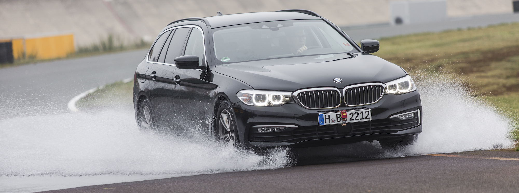 Aquaplaning poprzeczny