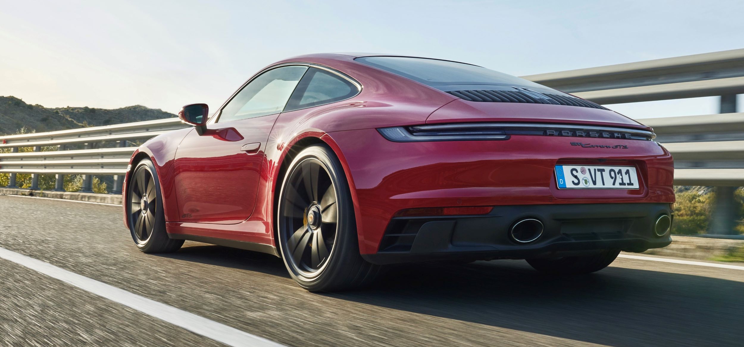 Porsche 911 GTS tył