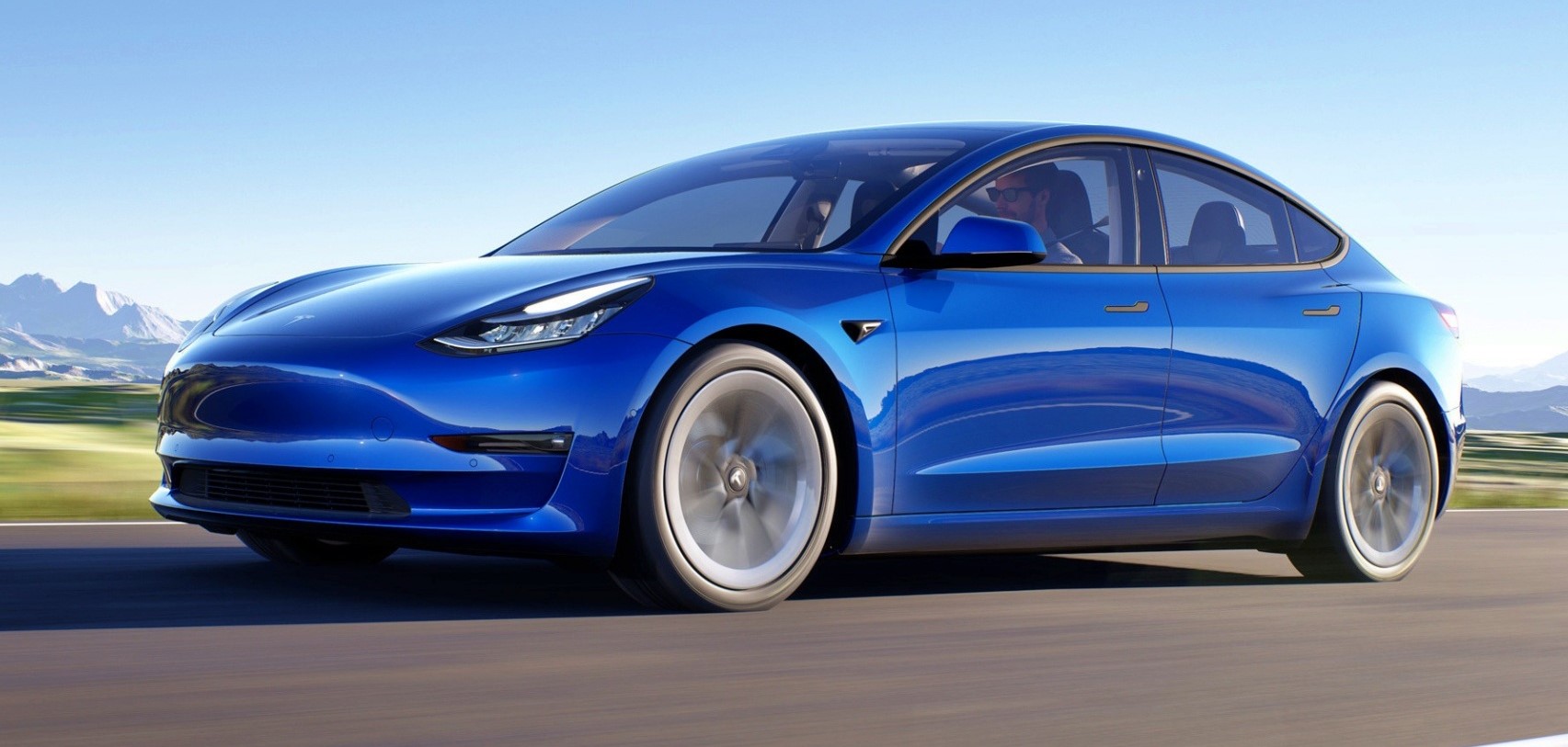 Tesla Model 3 ruch przodem