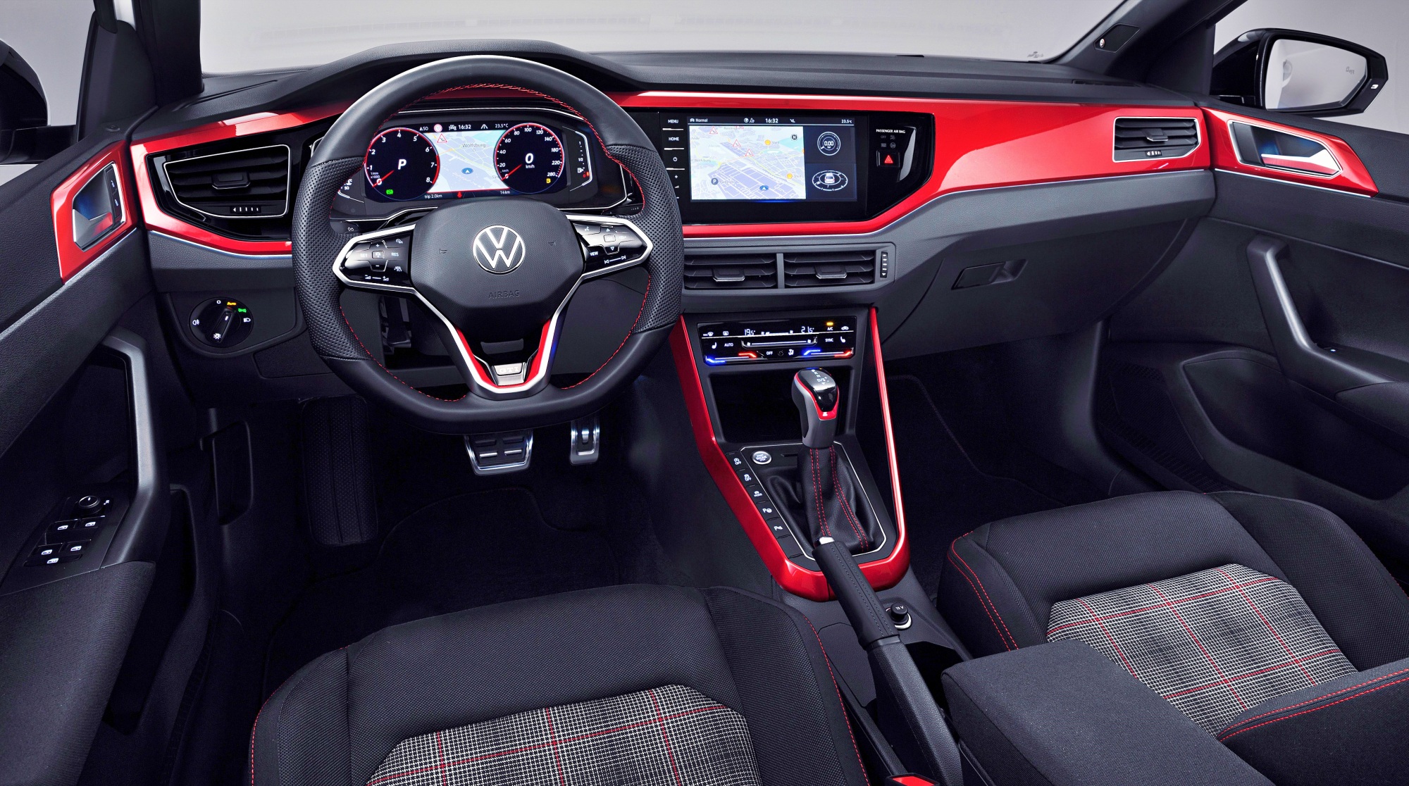 Volkswagen Polo GTI wnętrze