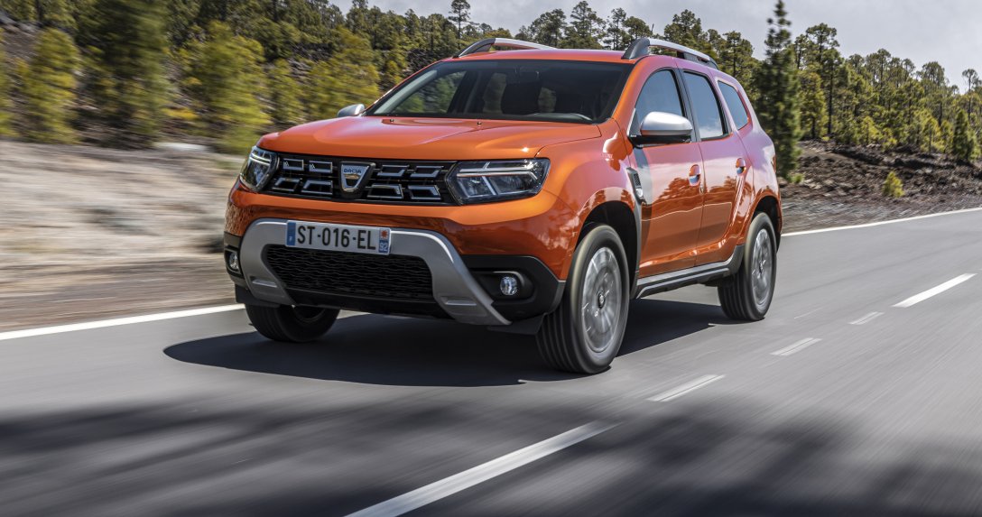 Dacia Duster przód ruch