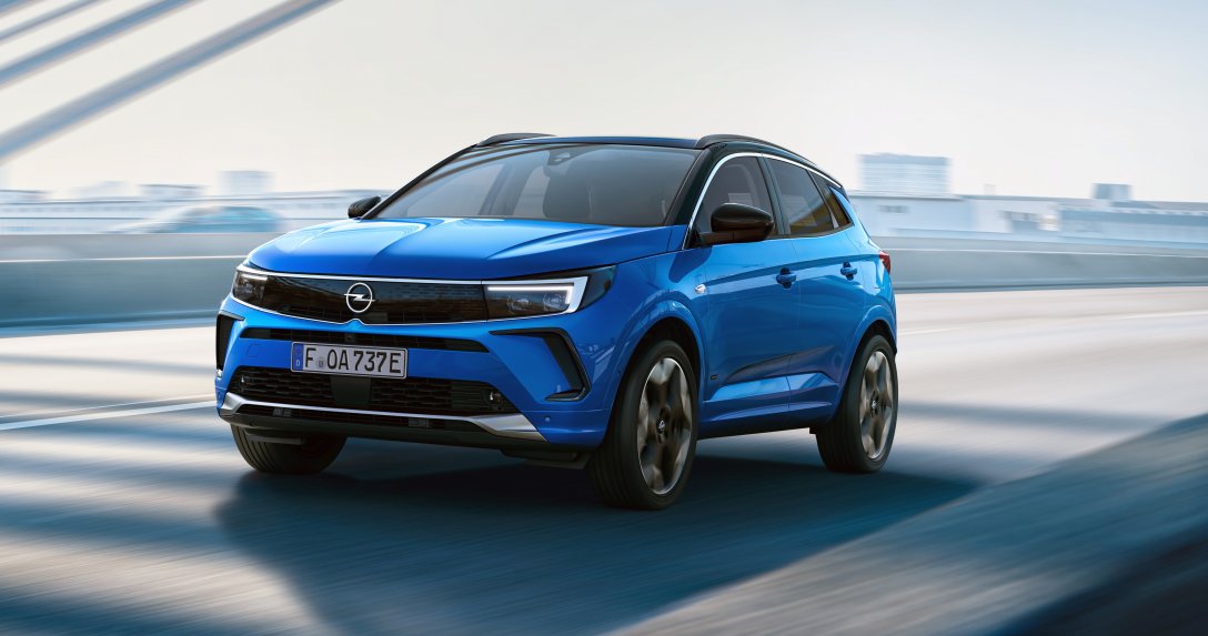 Opel Grandland – przód