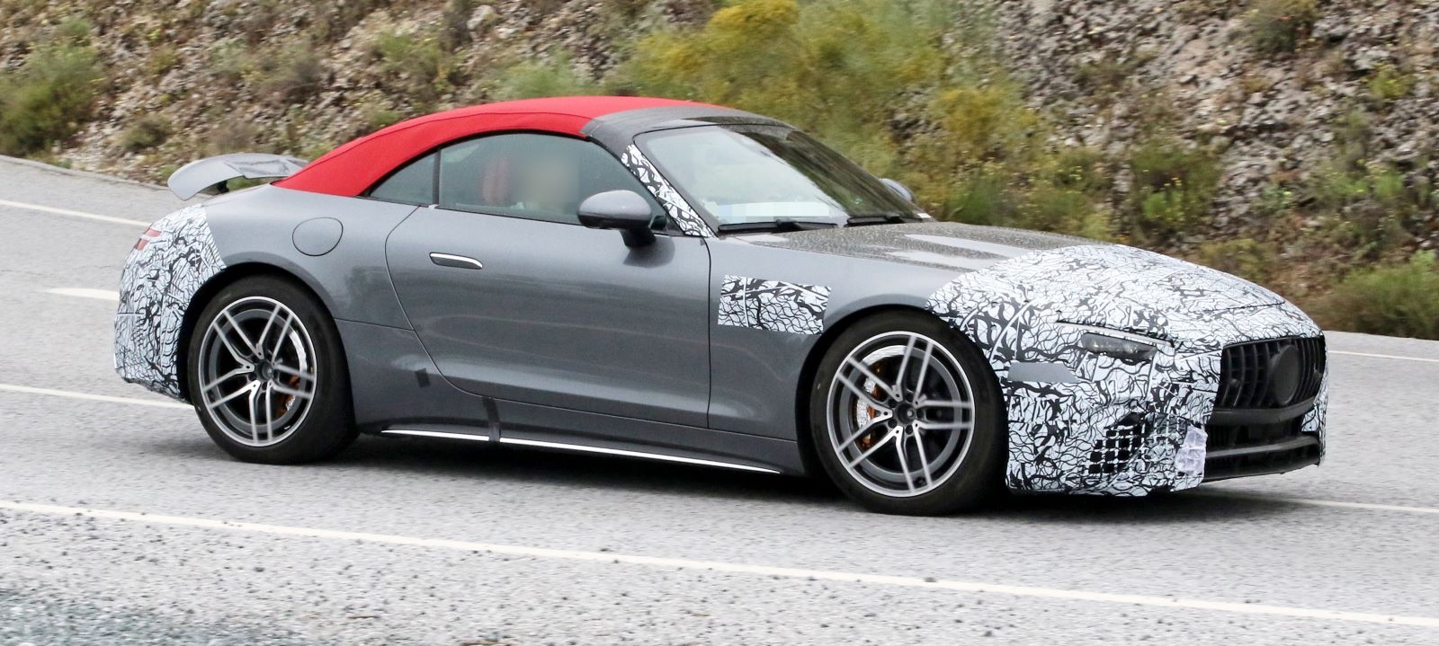 Mercedes-AMG SL - profil, bok