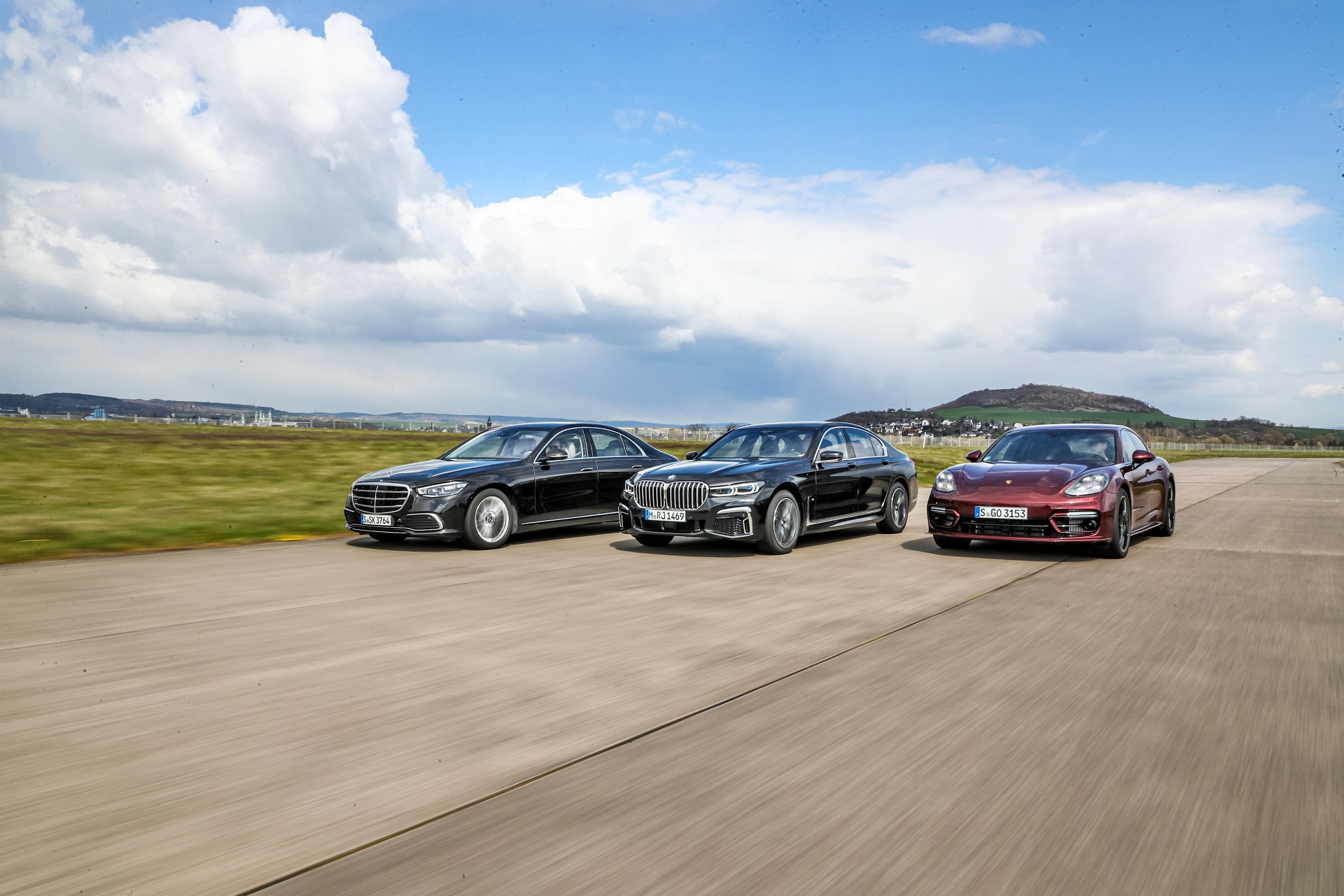 BMW 750i, Mercedes S500, Porsche Panamera 4S - przody