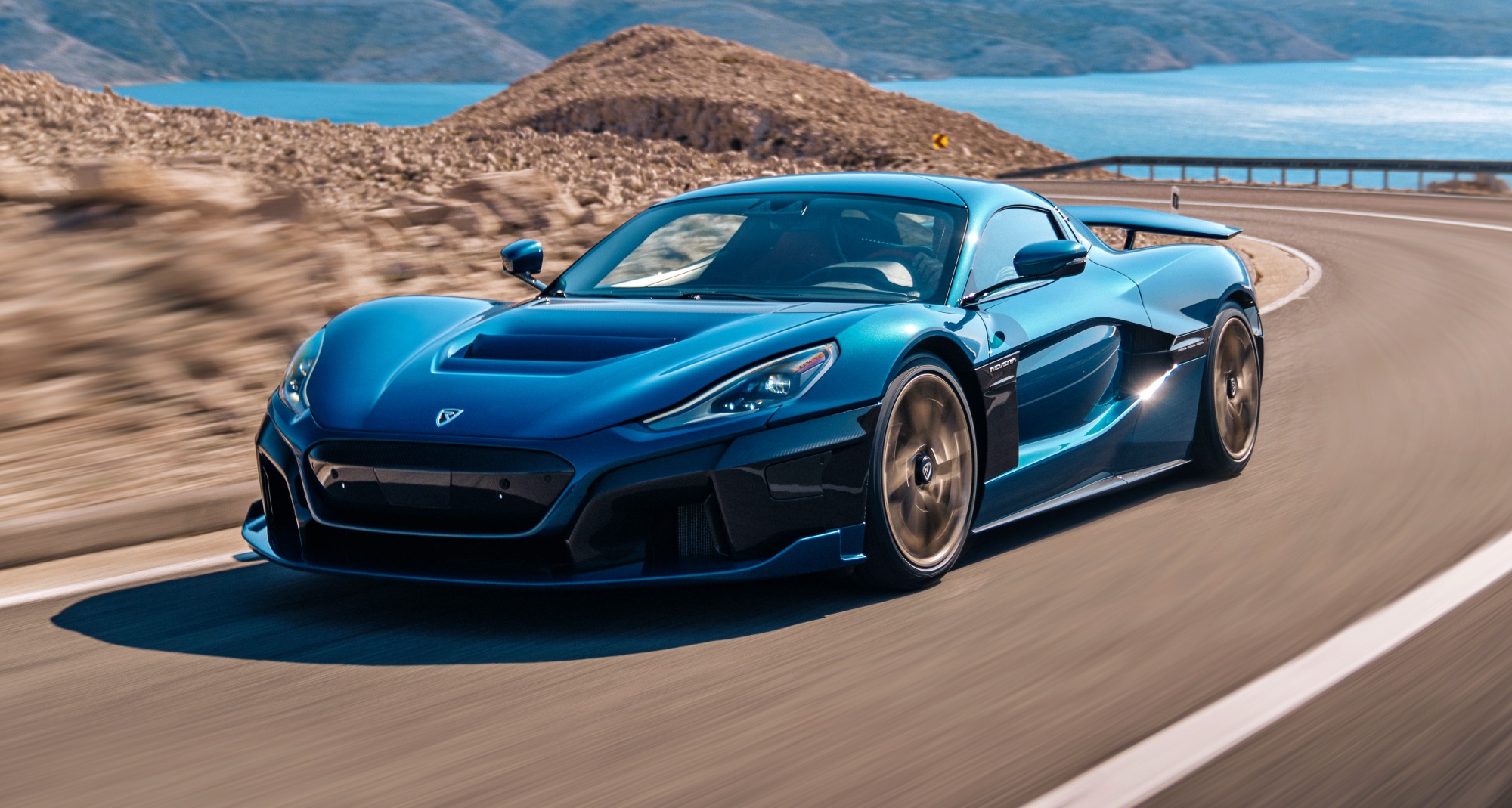 Rimac Nevera przód