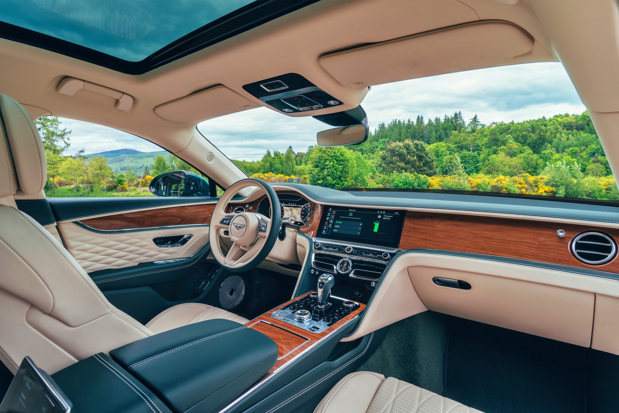 Bentley Continental Flying Spur Hybrid wnętrze