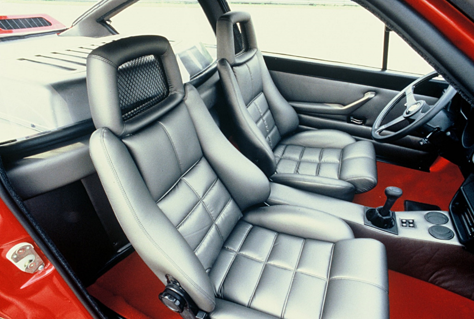 Alfa Romeo Alfasud Sprint 6C - wnętrze