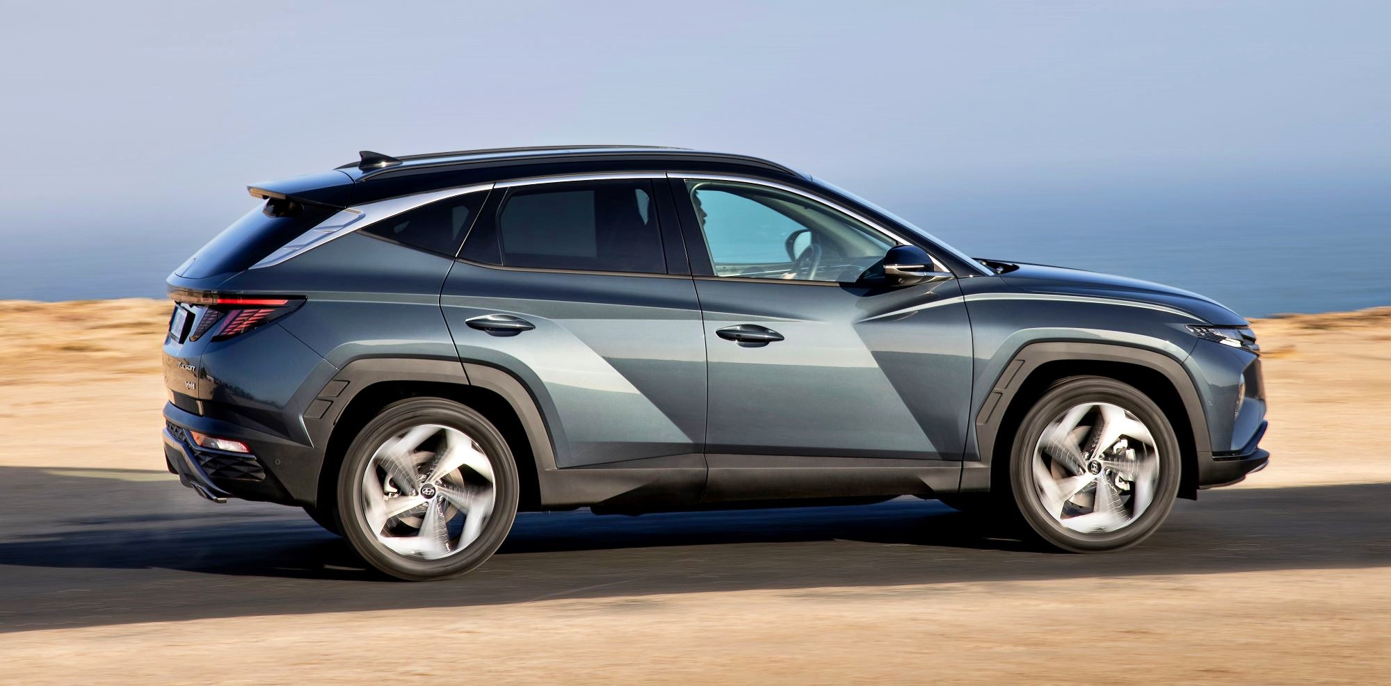 Hyundai Tucson bok